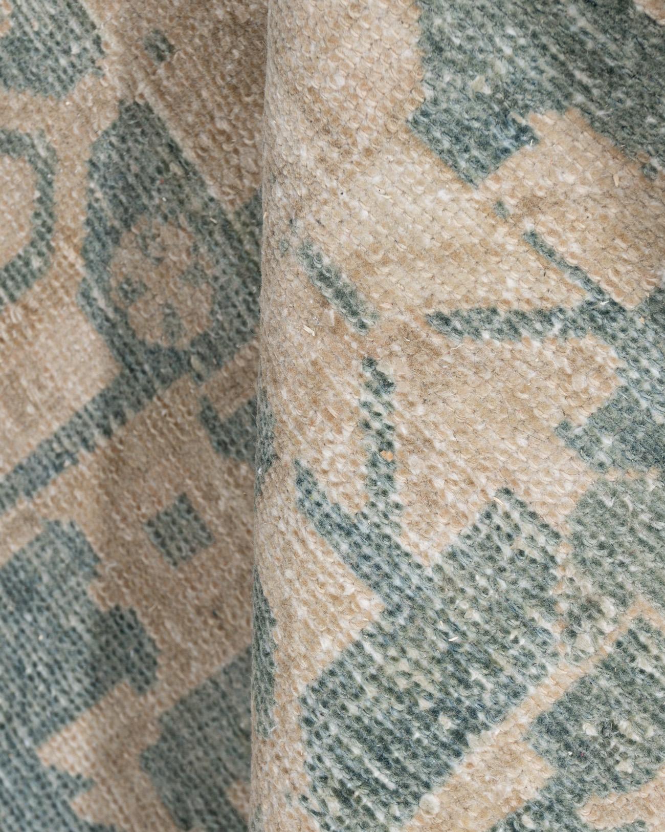 Vintage Blue Persian Malayer Runner 3'7 x 16'9 In condizioni buone in vendita a New York, NY