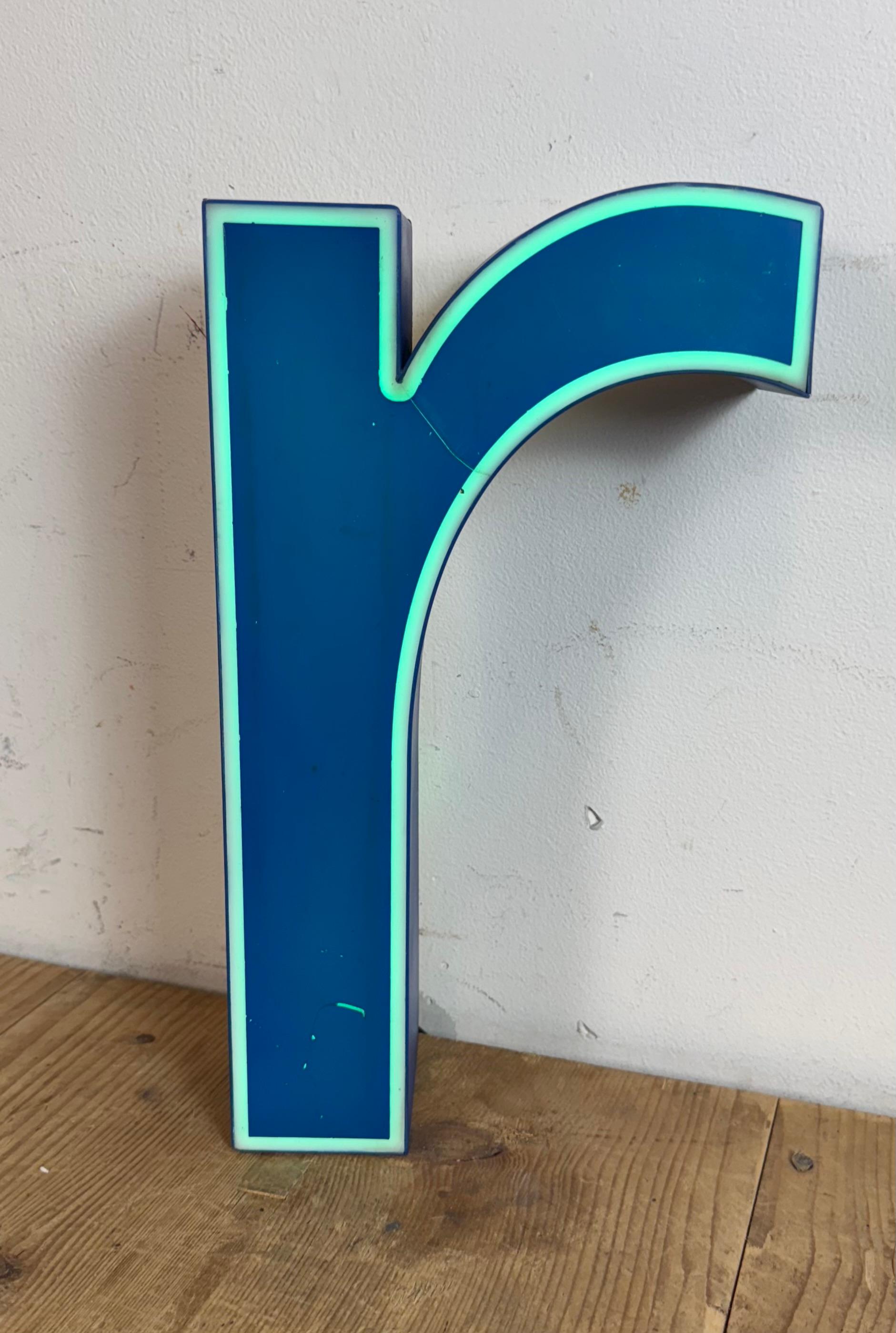 Vintage Blue Plastic Illuminated Letter R , 1970s For Sale 6