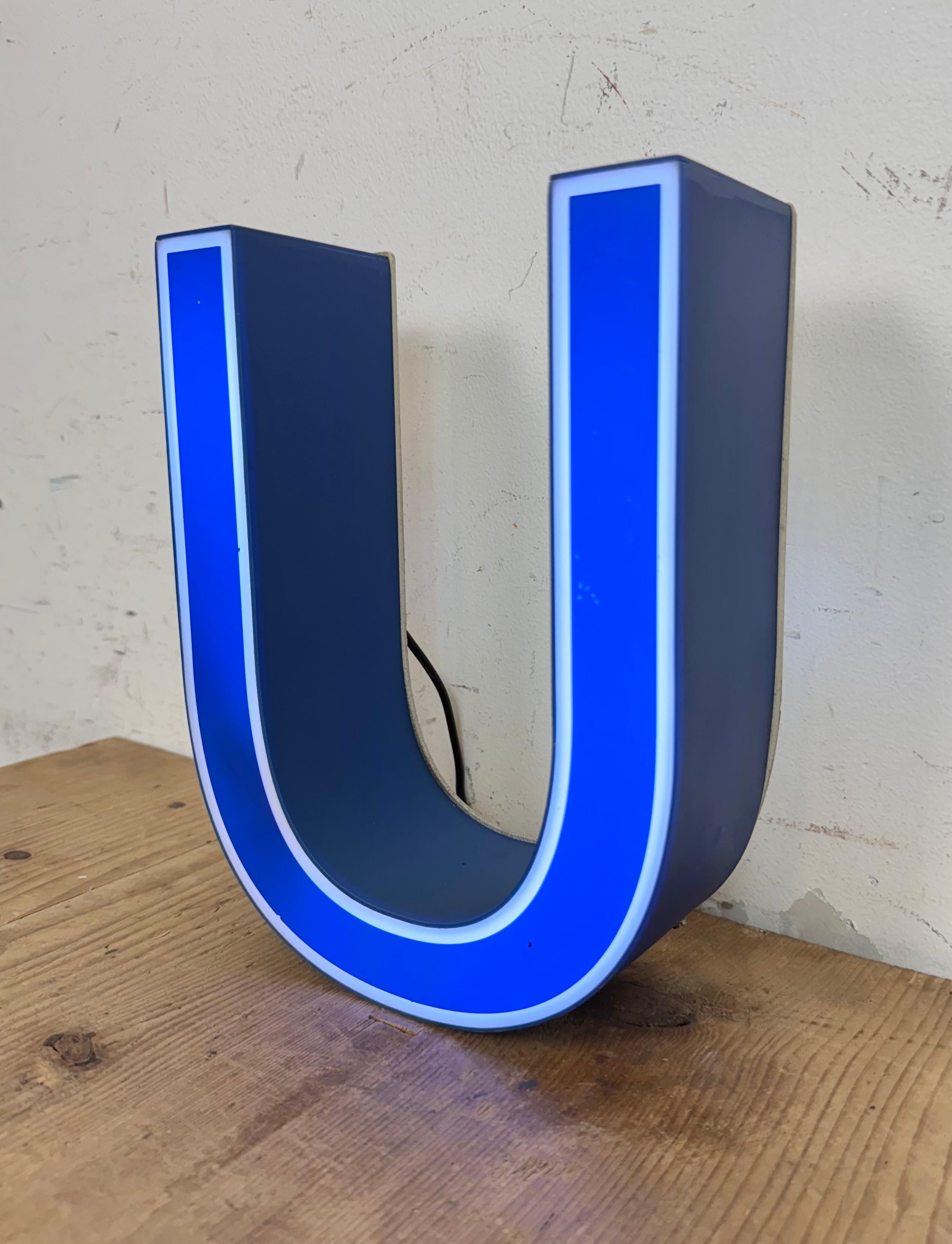 Vintage Blue Plastic Illuminated Letter U , 1970s For Sale 3