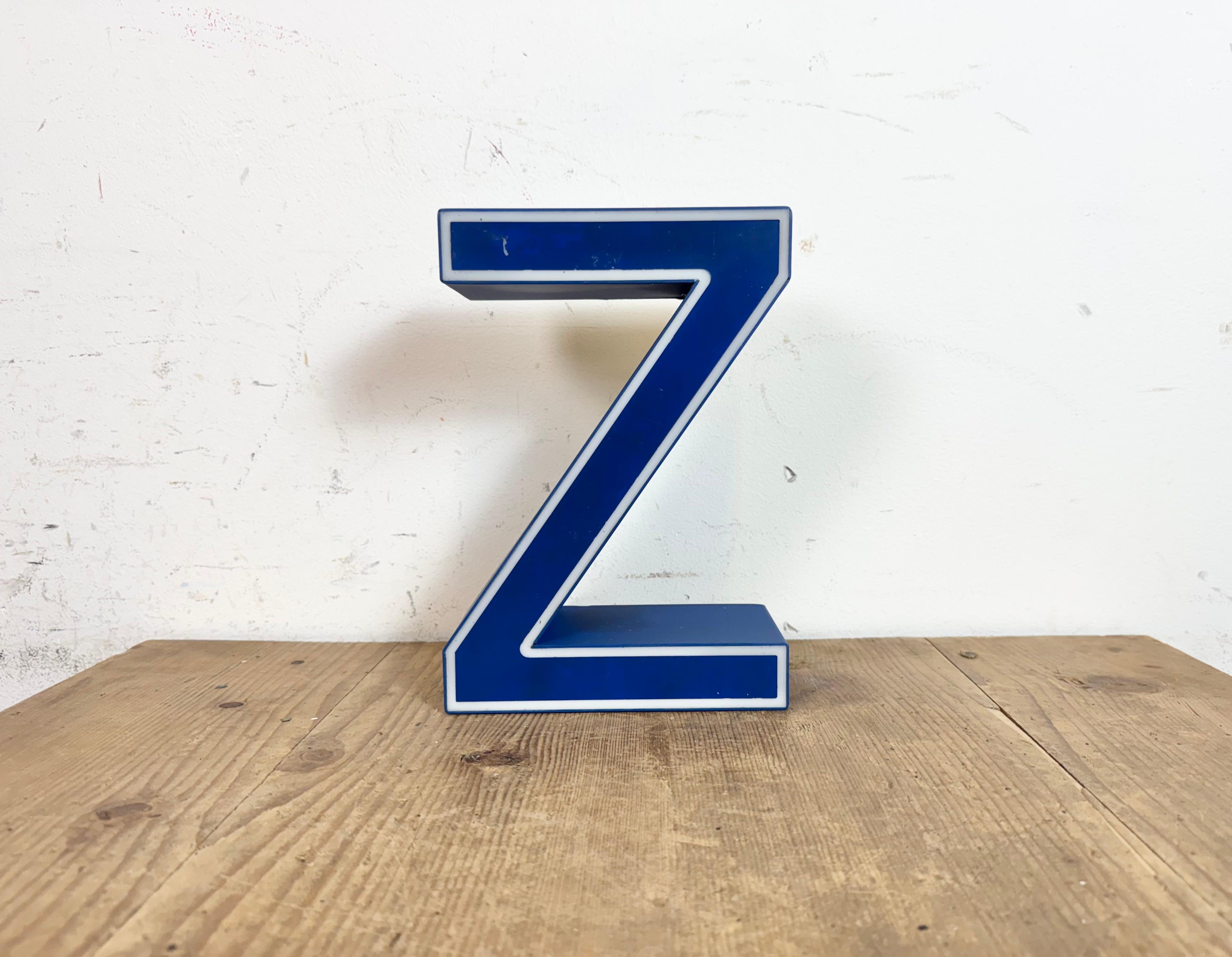This vintage industrial blue plastic illuminated letter A was made in Italy during the 1970s and comes from an old advertising banner. It is equipped with a LED strip. The letter can be used as a table lamp or wall lamp.The weight of the letter is