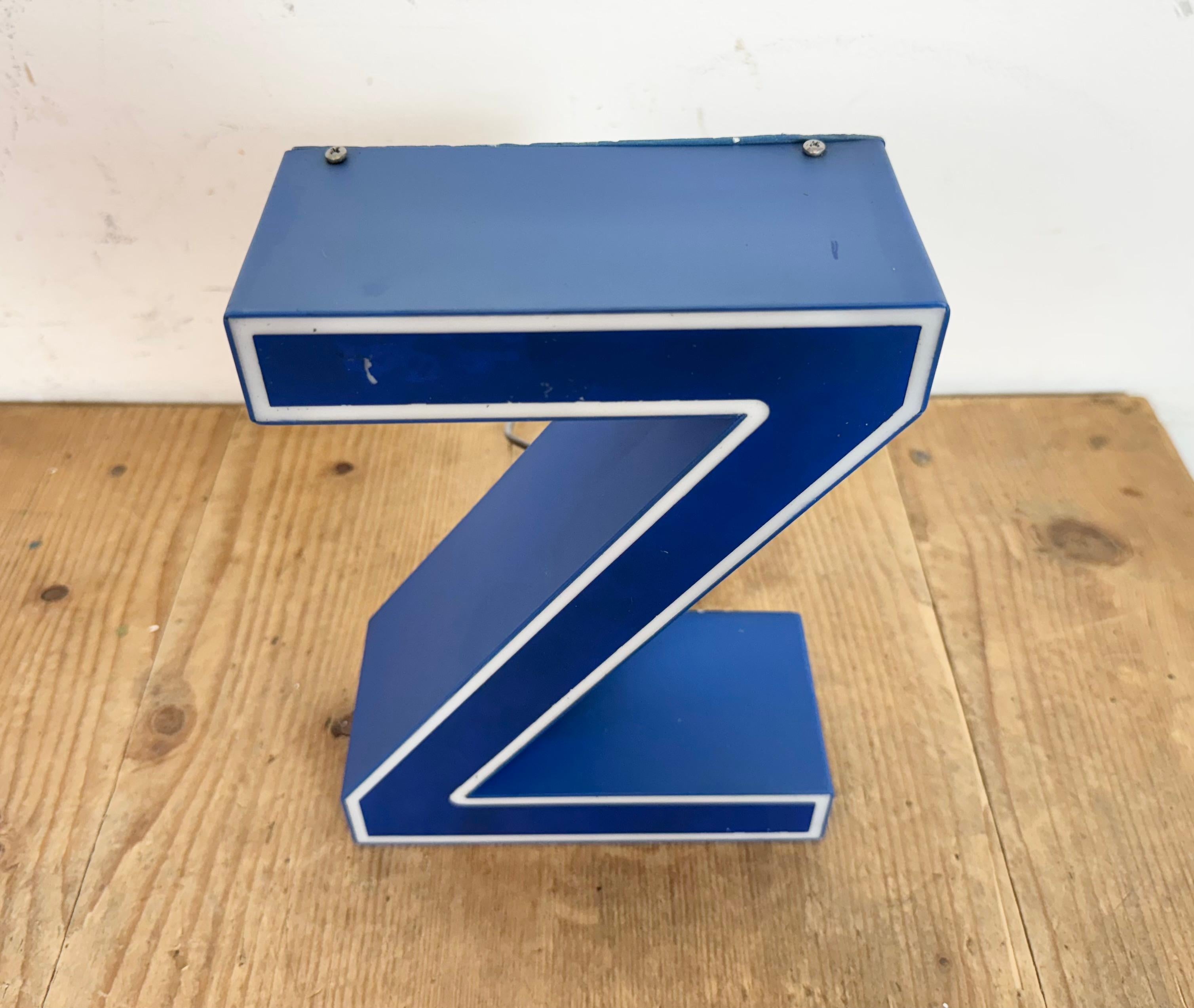 Vintage Blue Plastic Illuminated Letter Z , 1970s For Sale 1