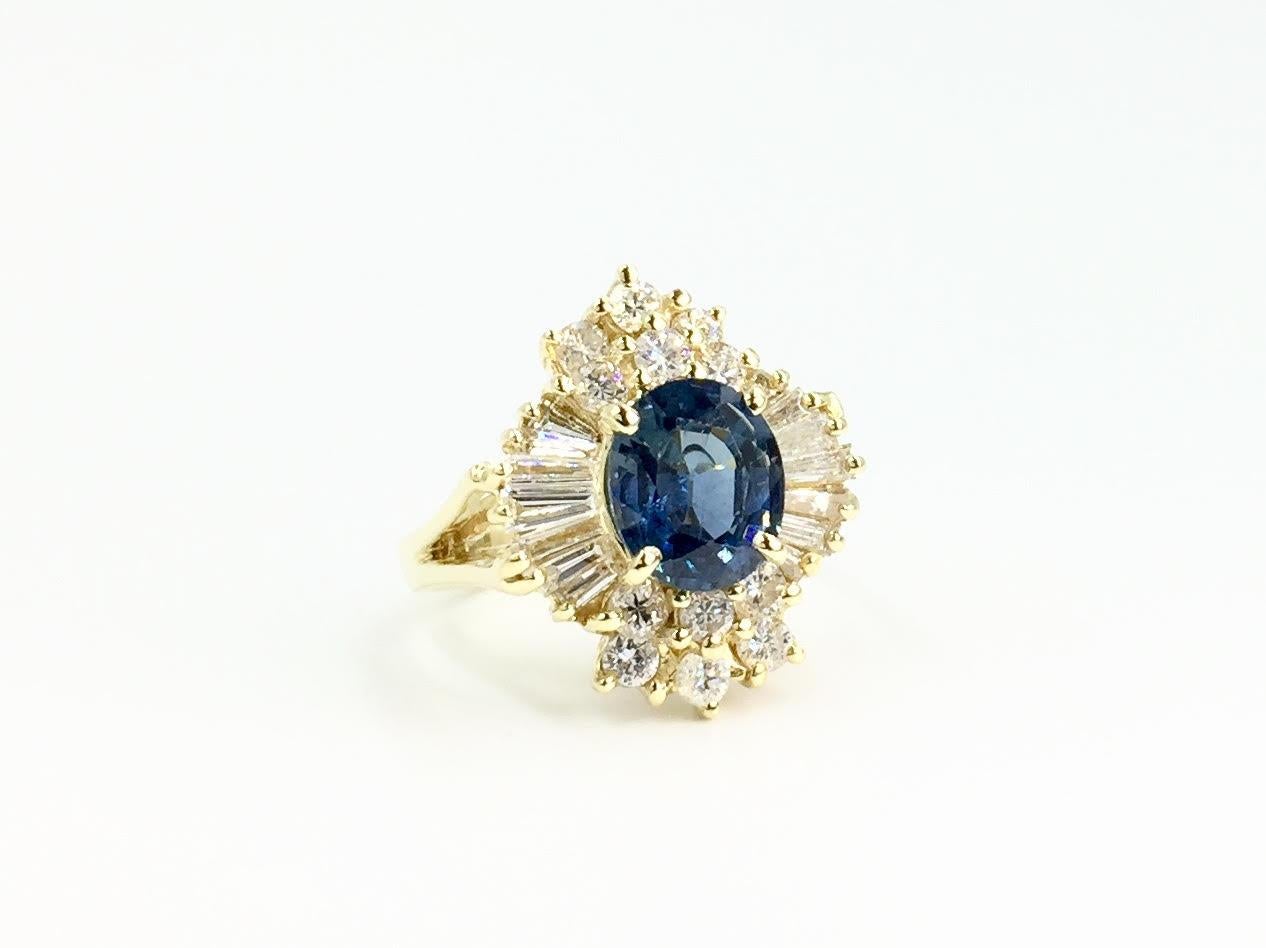 Oval Cut Vintage Blue Sapphire and Diamond 18 Karat Cocktail Ring For Sale