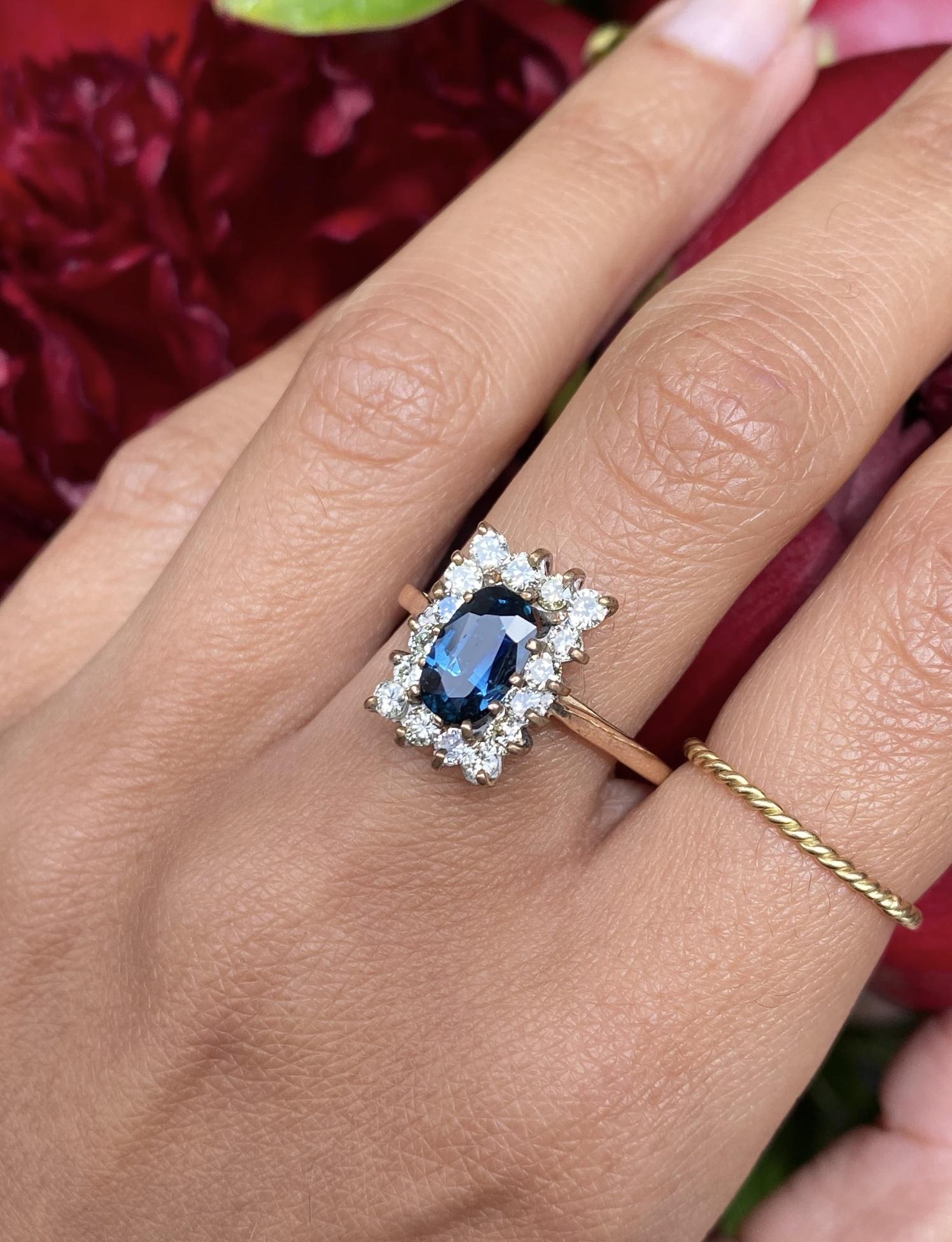 Modern Vintage Blue Sapphire and Diamond Cluster Ring in 18 Carat Yellow & White Gold For Sale