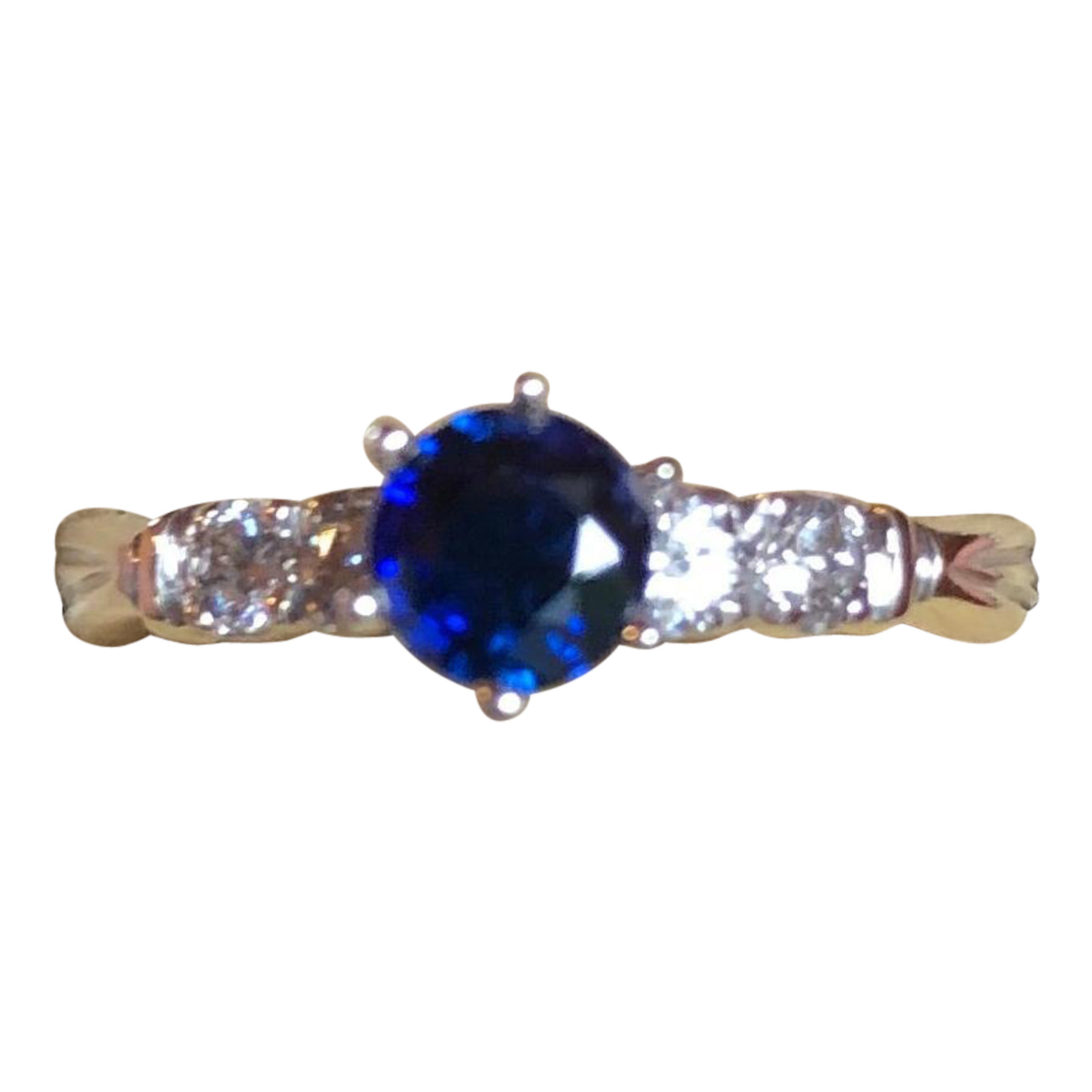 Verlobungsring aus Gold mit blauem Saphir und Diamant im Angebot