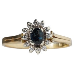 Vintage-Bluesaphir-Diamant-Halo-Blumen-Cluster-Ring aus 18-karätigem Gold, Größe 5 / 6,75