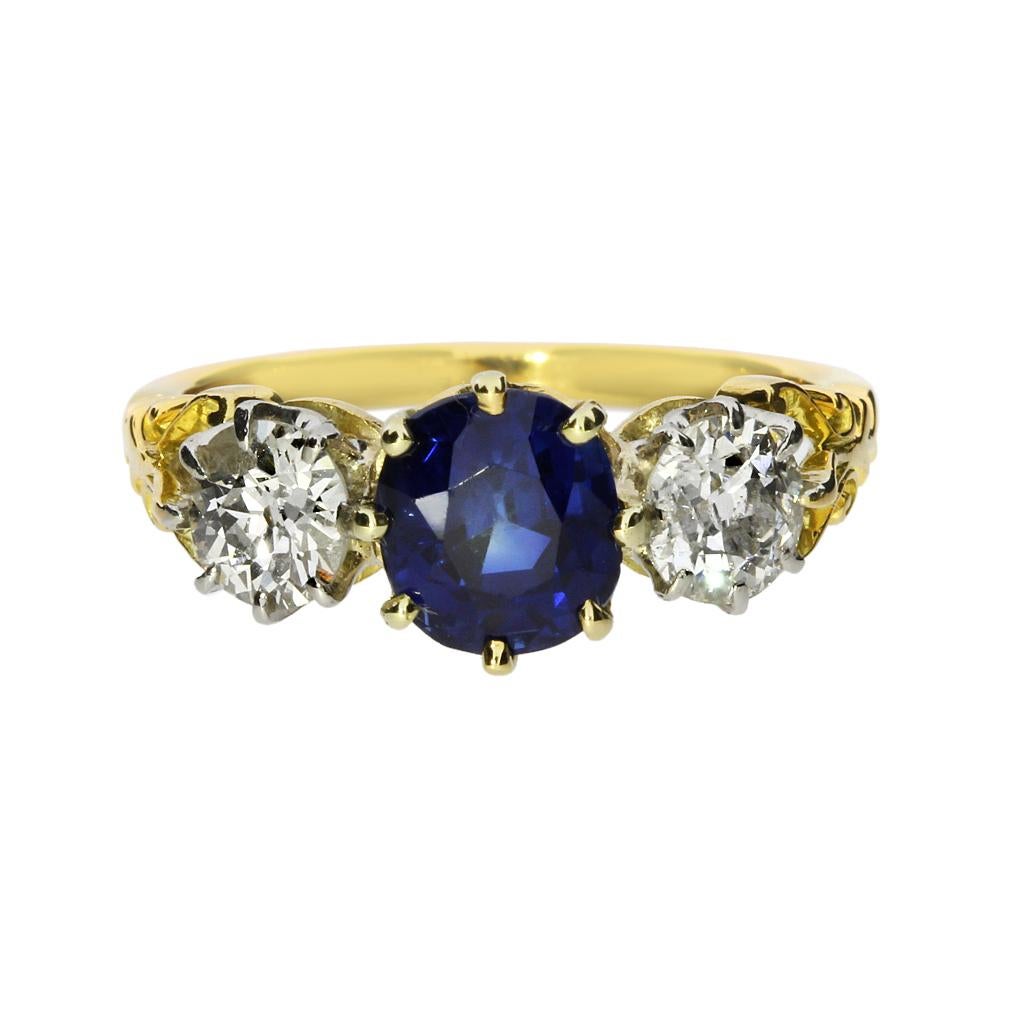 vintage 3 stone sapphire ring