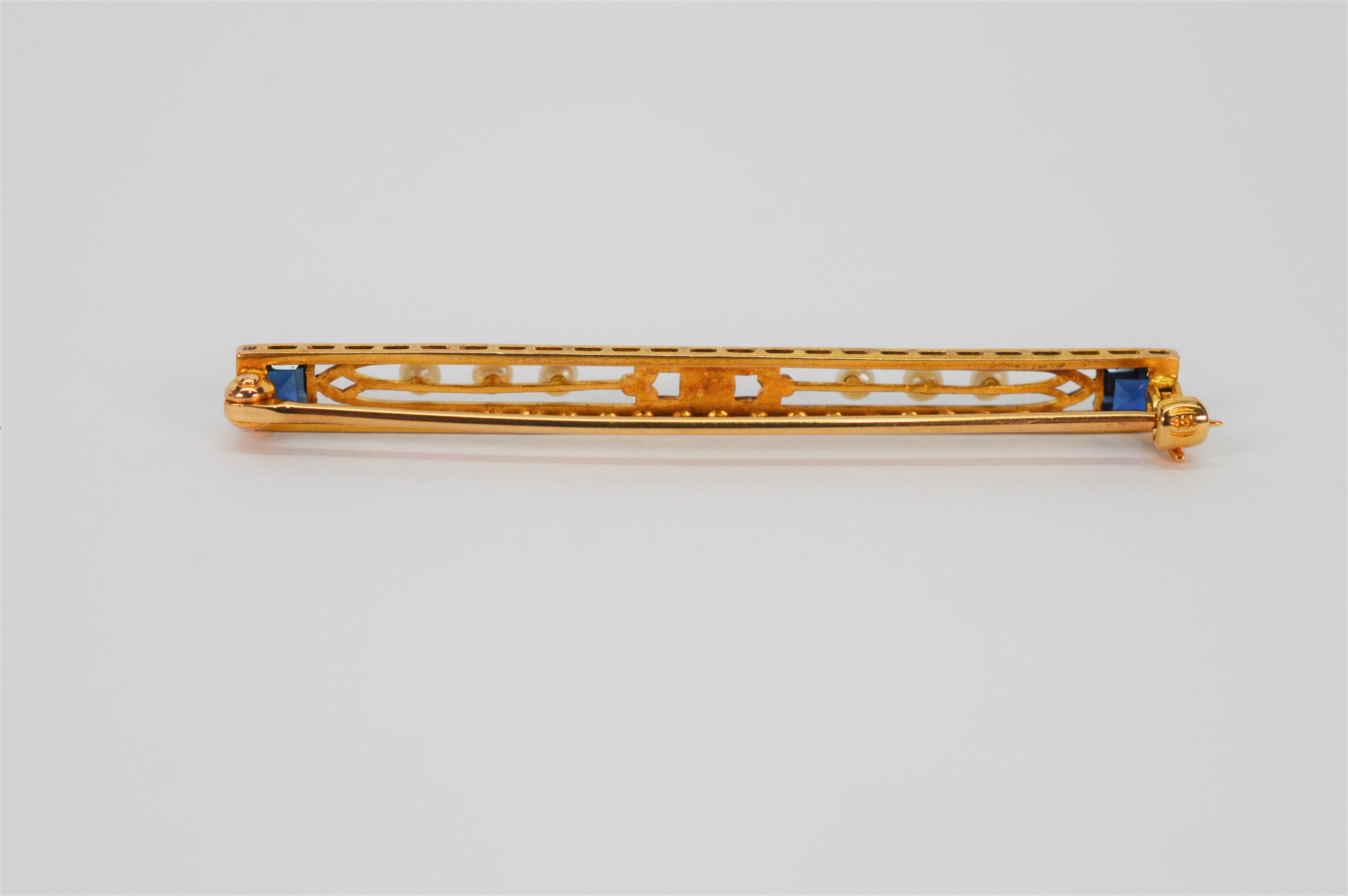 Mixed Cut Vintage Blue Sapphire Pearl 14 Karat Yellow Gold Bar Pin Brooch For Sale
