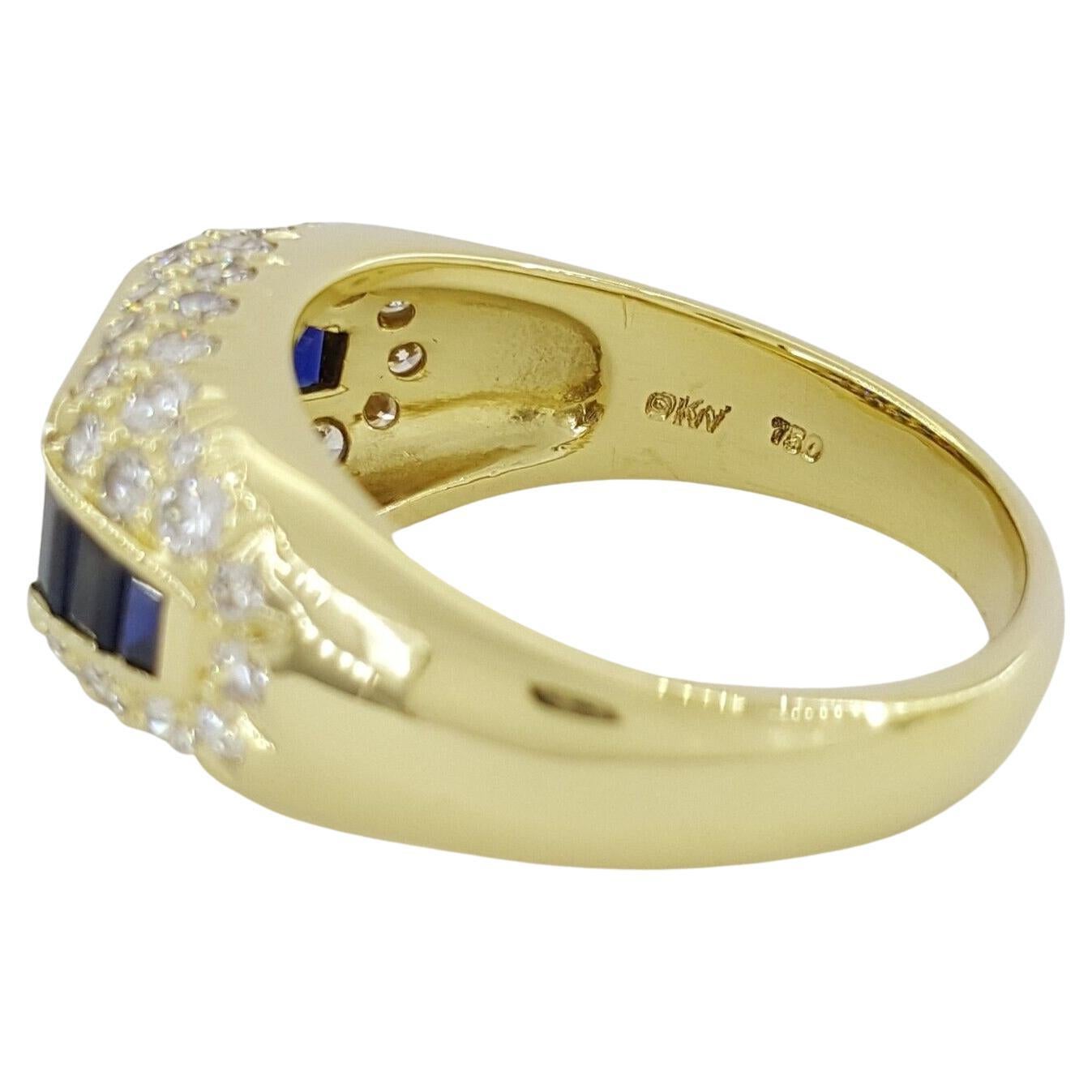 Modern Vintage Blue Sapphire Round Diamond 18 Carat Yellow Gold Ring For Sale