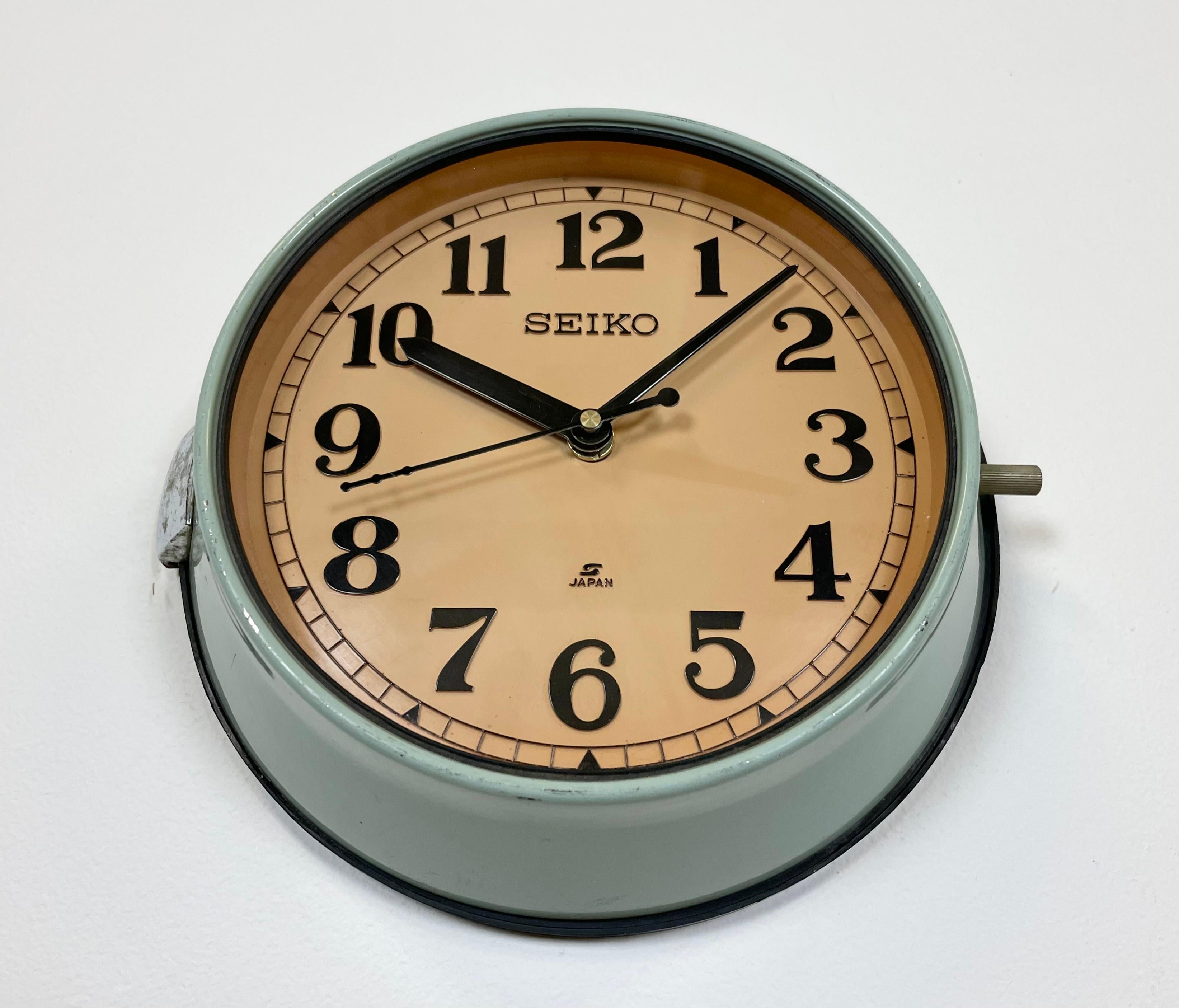 Vintage Blue Seiko Navy Wall Clock, 1970s In Good Condition In Kojetice, CZ