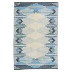 Tapis scandinave suédois bleu vintage  4'6 x 6'10