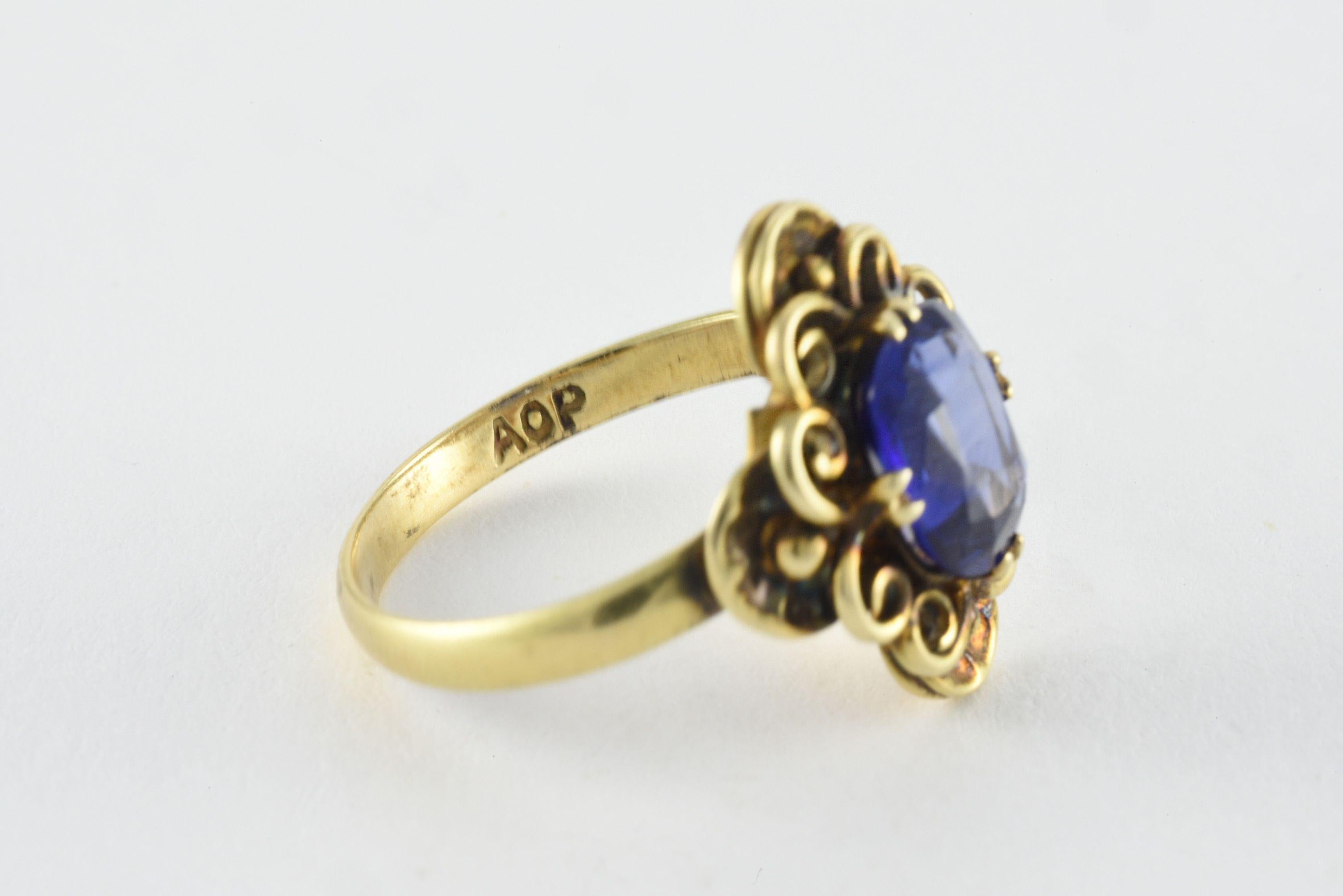 Retro Vintage Blue Synthetic Sapphire and 14kt Yellow Gold Ring  For Sale