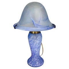 Blaue Vintage-Tischlampe aus Kunstglas.