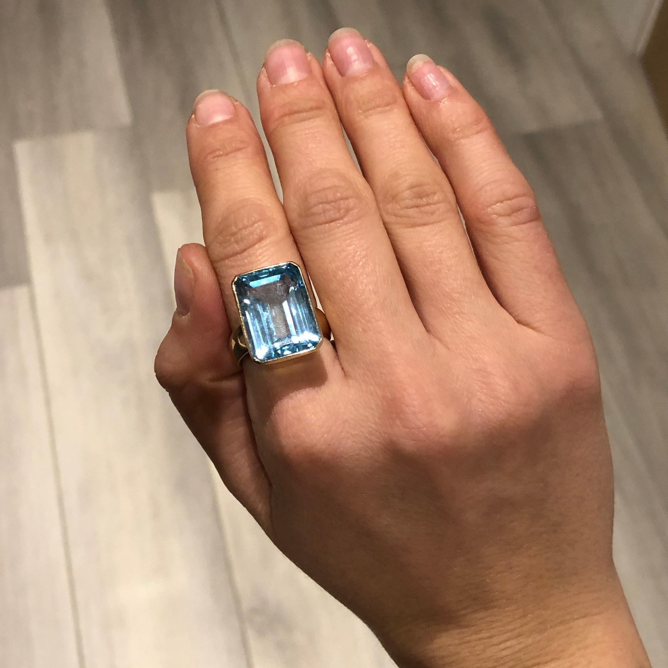 Emerald Cut Vintage Blue Topaz and 9 Carat Gold Cocktail Ring For Sale