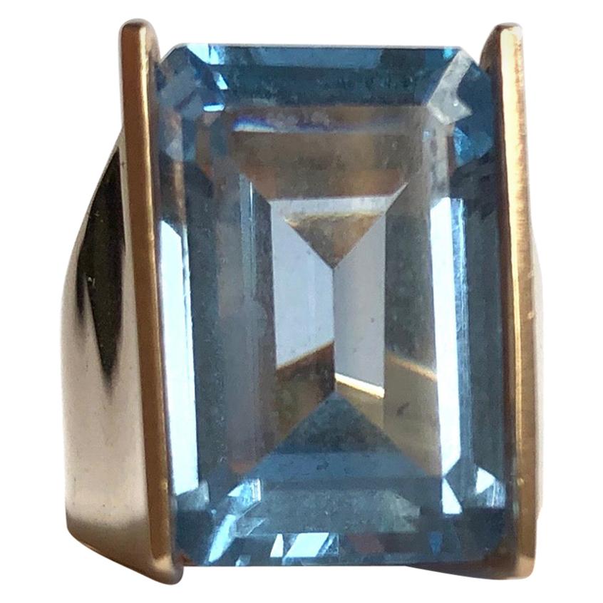 Vintage Blue Topaz and 9 Carat Gold Cocktail Ring