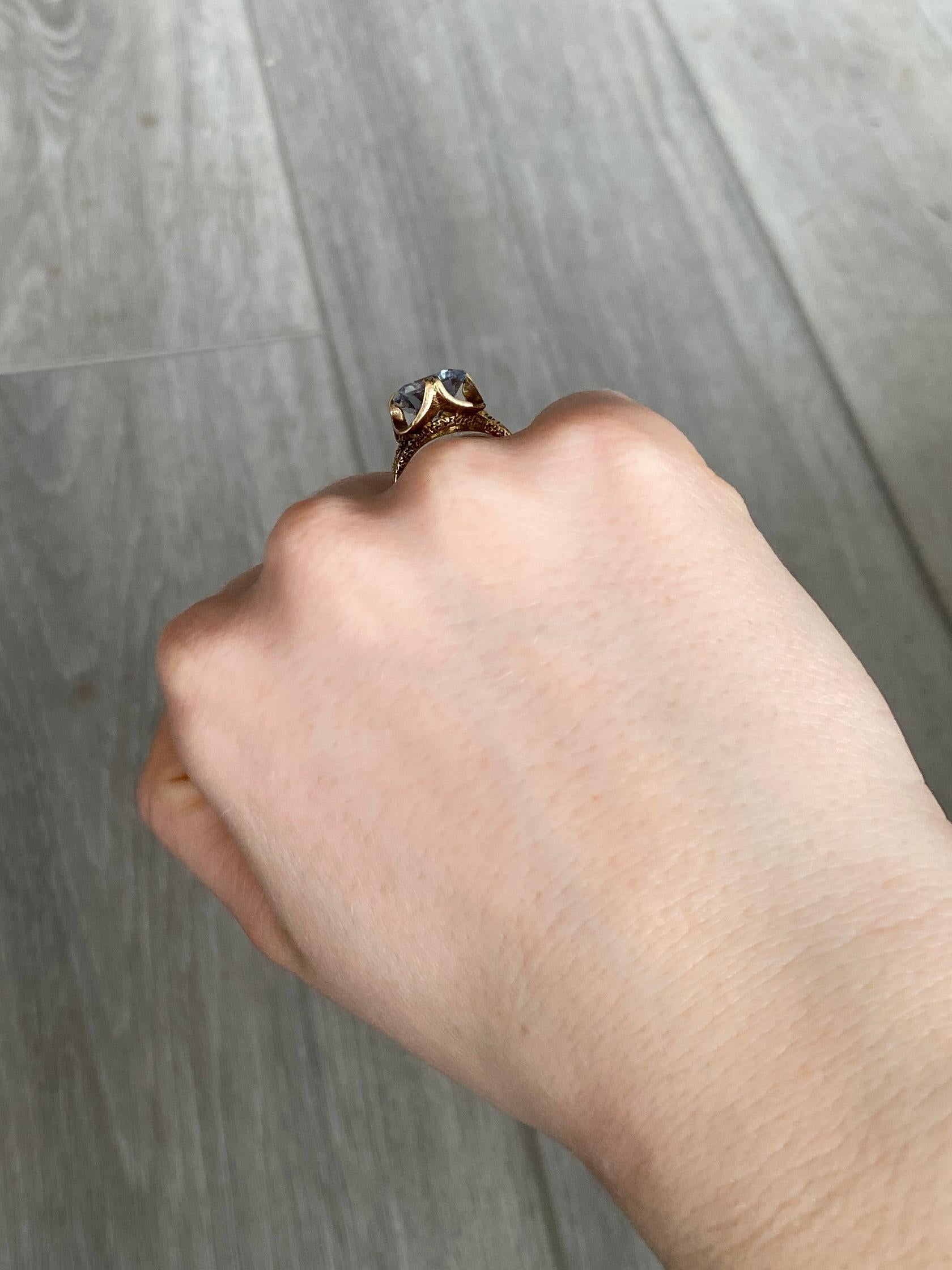 Women's or Men's Vintage Blue Topaz and 9 Carat Gold Ring