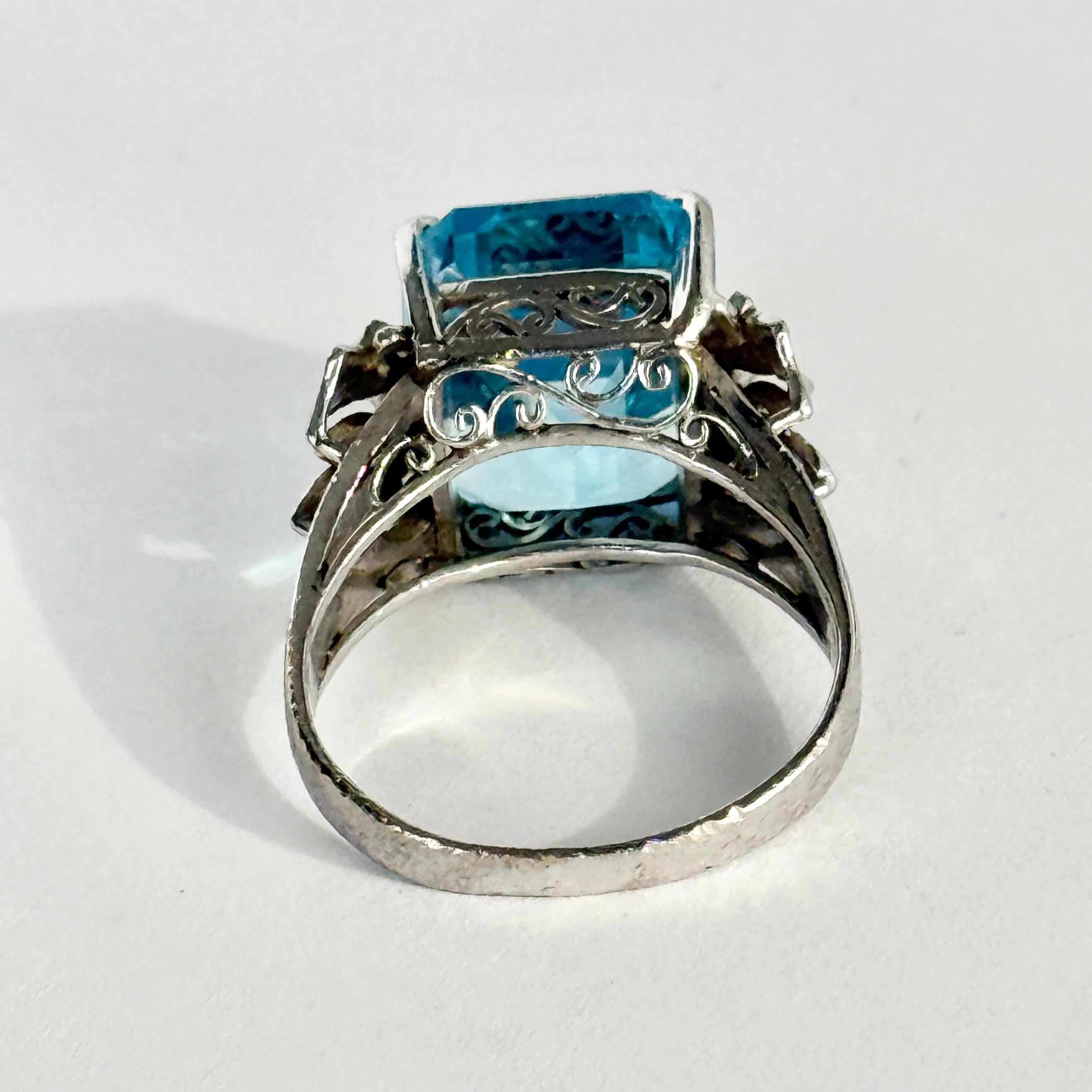 Women's Vintage Blue Topaz and Diamond 9 Carat White Gold Ring For Sale