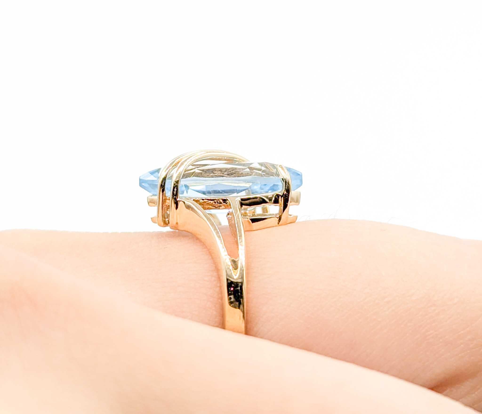 Marquise Cut Vintage Blue Topaz Ring in 14k Yellow Gold For Sale