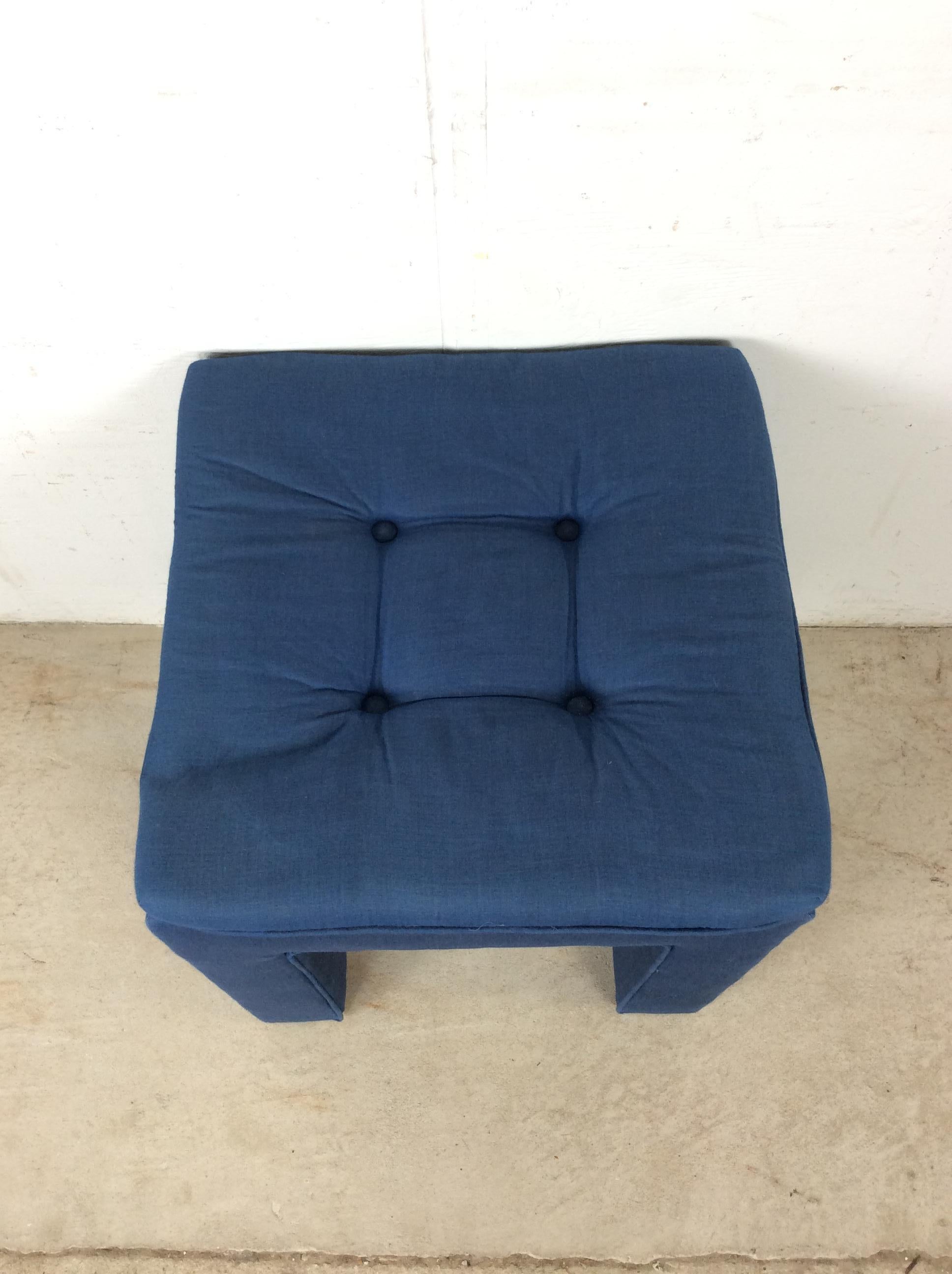 Art déco Vintage Blue Upholstered Parsons Style Stool with Tufted Seat en vente