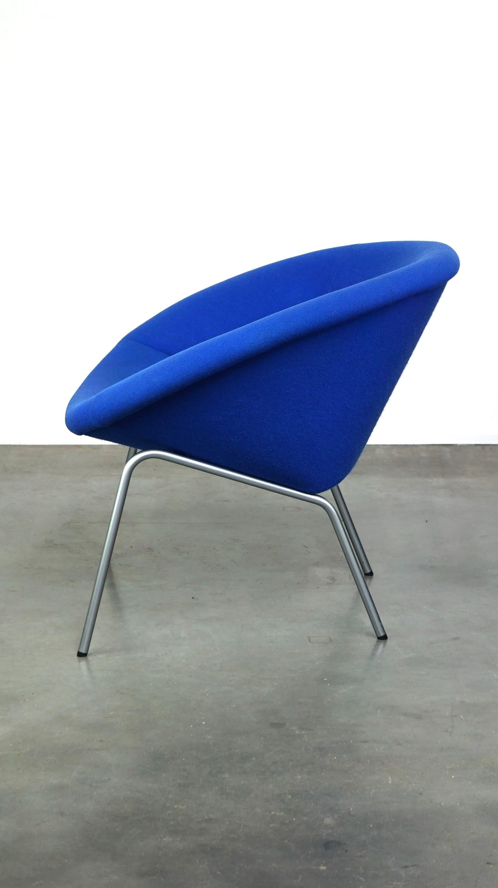 Fabric Vintage blue Walter Knoll German design lounge chair, model 369 For Sale