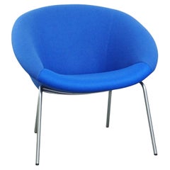 Vintage blue Walter Knoll German design lounge chair model 369 with a new seat