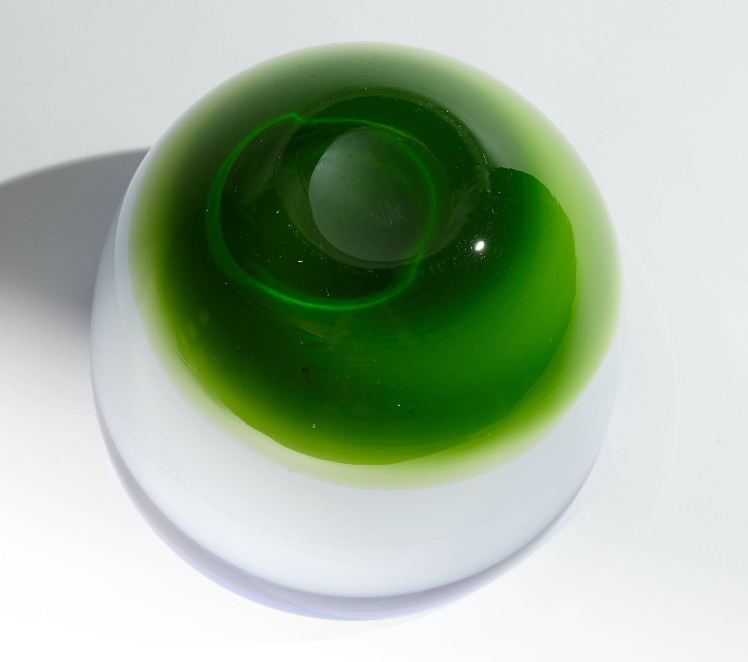 Vieux bol en verre de Murano bleu, blanc et vert en vente 6