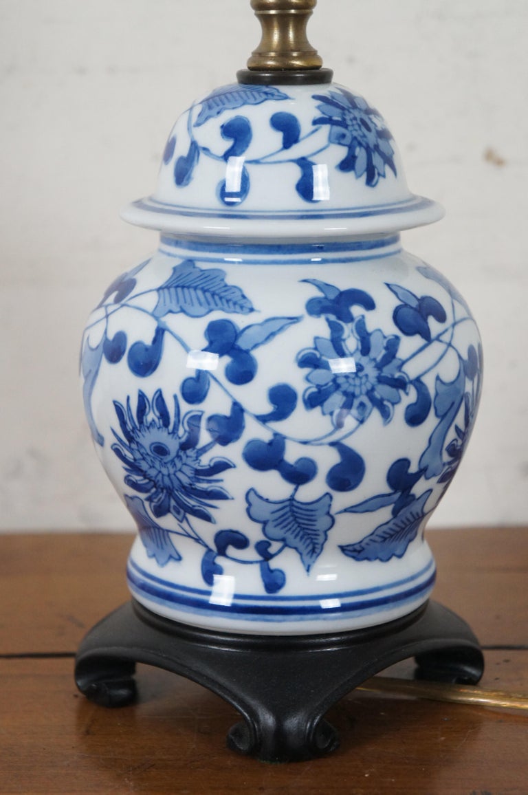 Vintage Blue and White Porcelain Chinese Ginger Jar Wood Base Boudoir Table Lamp at 1stDibs