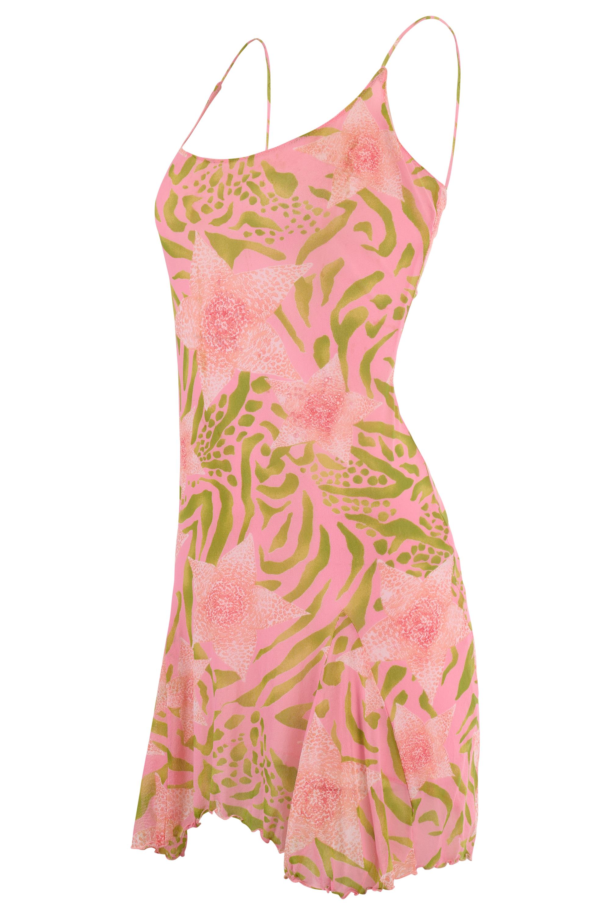 Blugirl by Blumarine pink floral dress Features a pink body base, flowers and green leaves all over pink strass and long skinny straps. In excellent vintage condition.

Brand: Blumarine
Default Title
Size: UK 10
Color: Pink, Multi
Modern Size: UK: