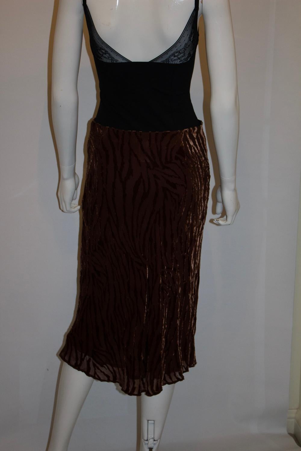 Vintage Blumarine Jupe en velours Devoree marron Bon état - En vente à London, GB