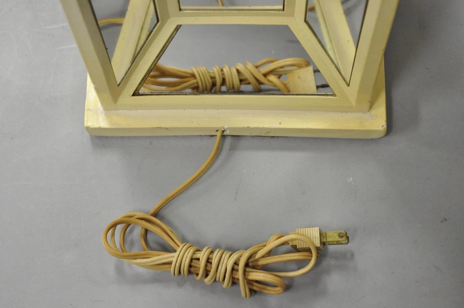 Vintage Blumberg Postmodern 1976 Mirrored Skyscraper Bone Lacquered Table Lamp For Sale 5