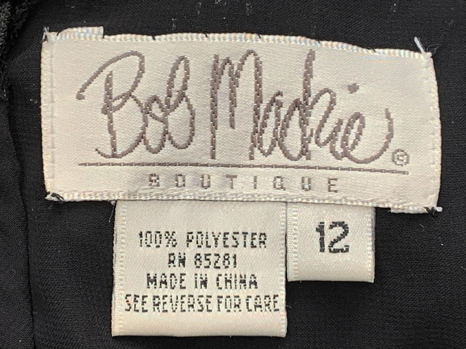 Bob Mackie - Robe en tulle noire entièrement perlée, taille US 12, état neuf avec étiquettes en vente 7