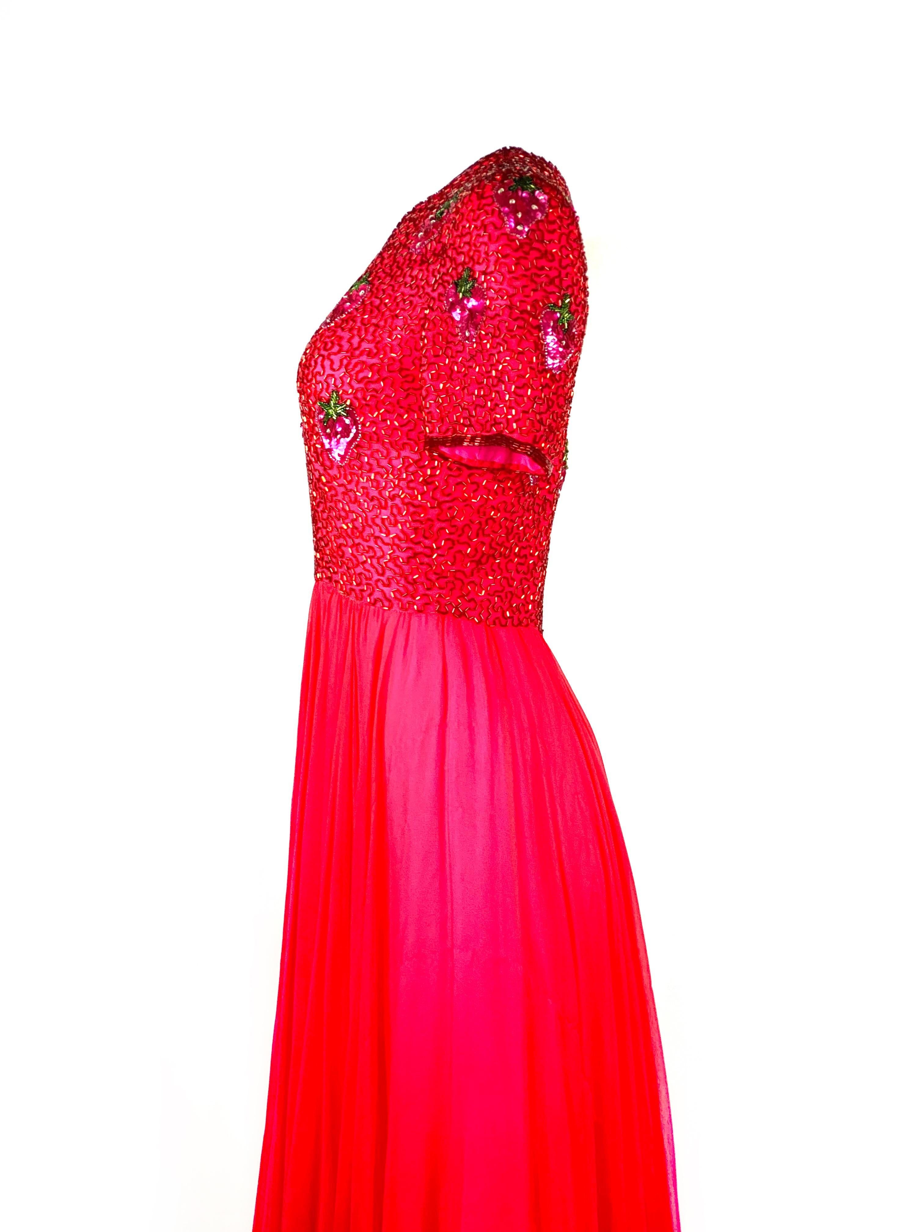 Women's Vintage BOB MACKIE Red and Pink Strawberry Maxi Evening Dress Gown Size 10
