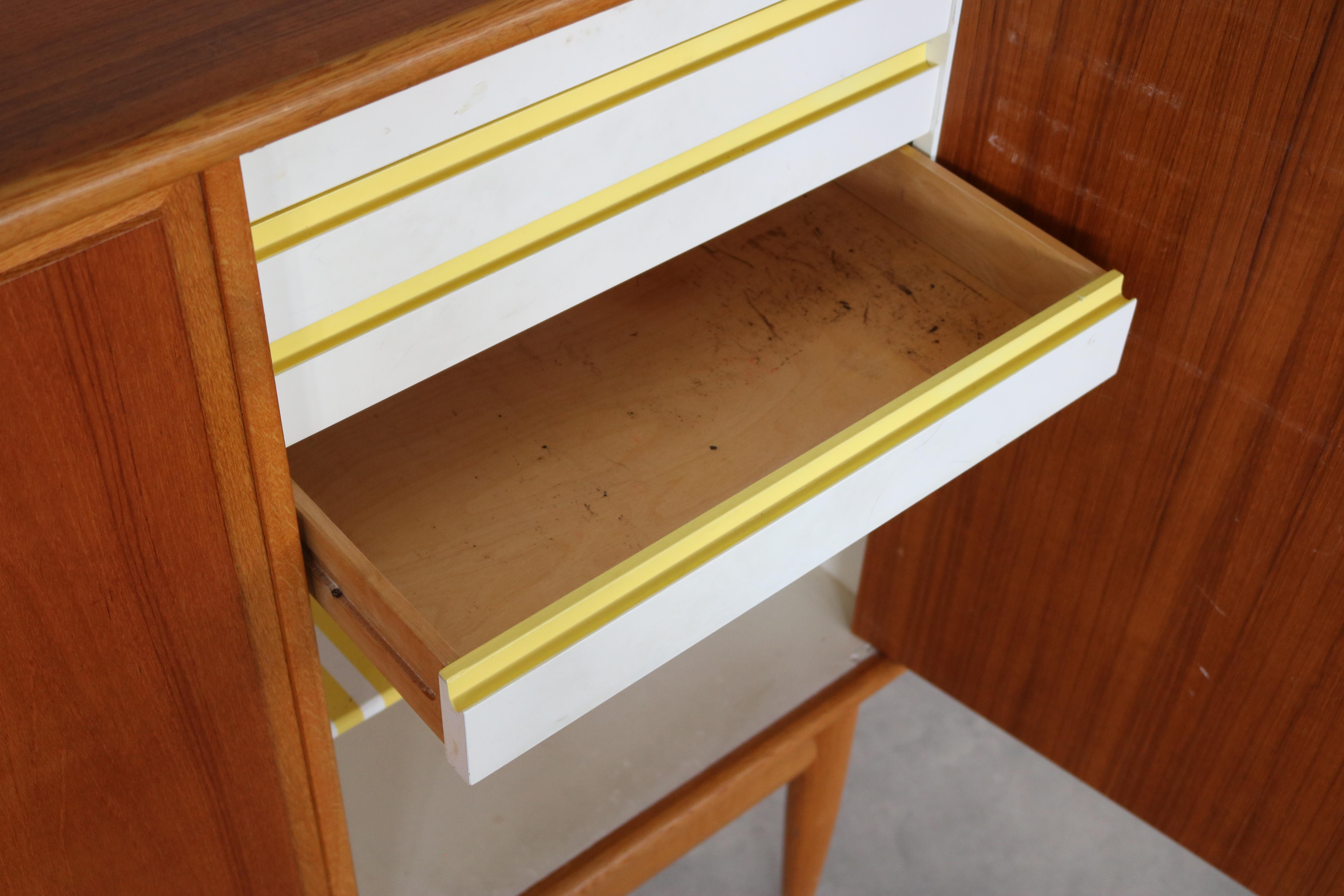 Oldtimer Bodafors Highboard im Angebot 6