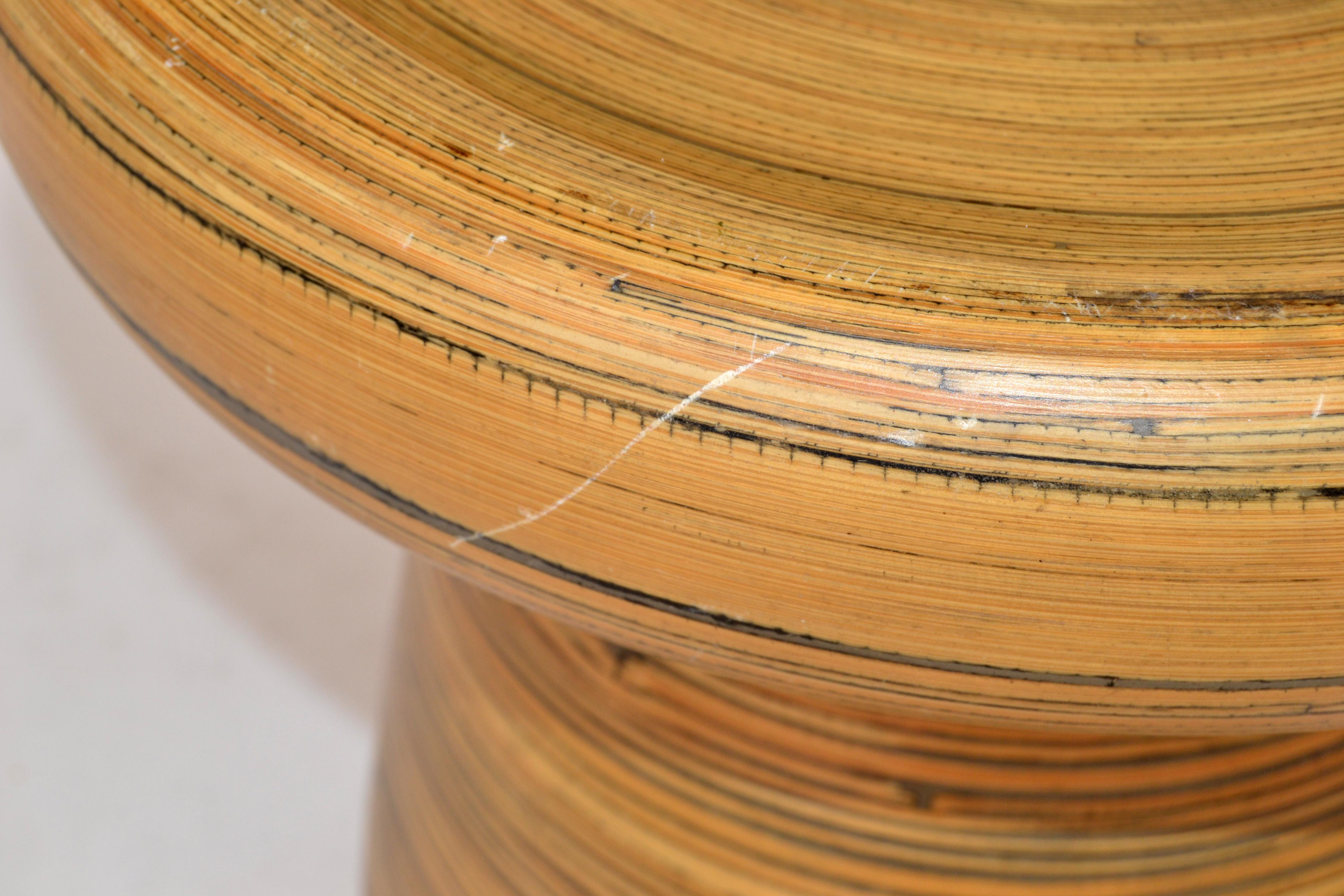 Tabouret bohème moderne du milieu du siècle dernier en forme de champignon en bambou pressé blond en vente 2