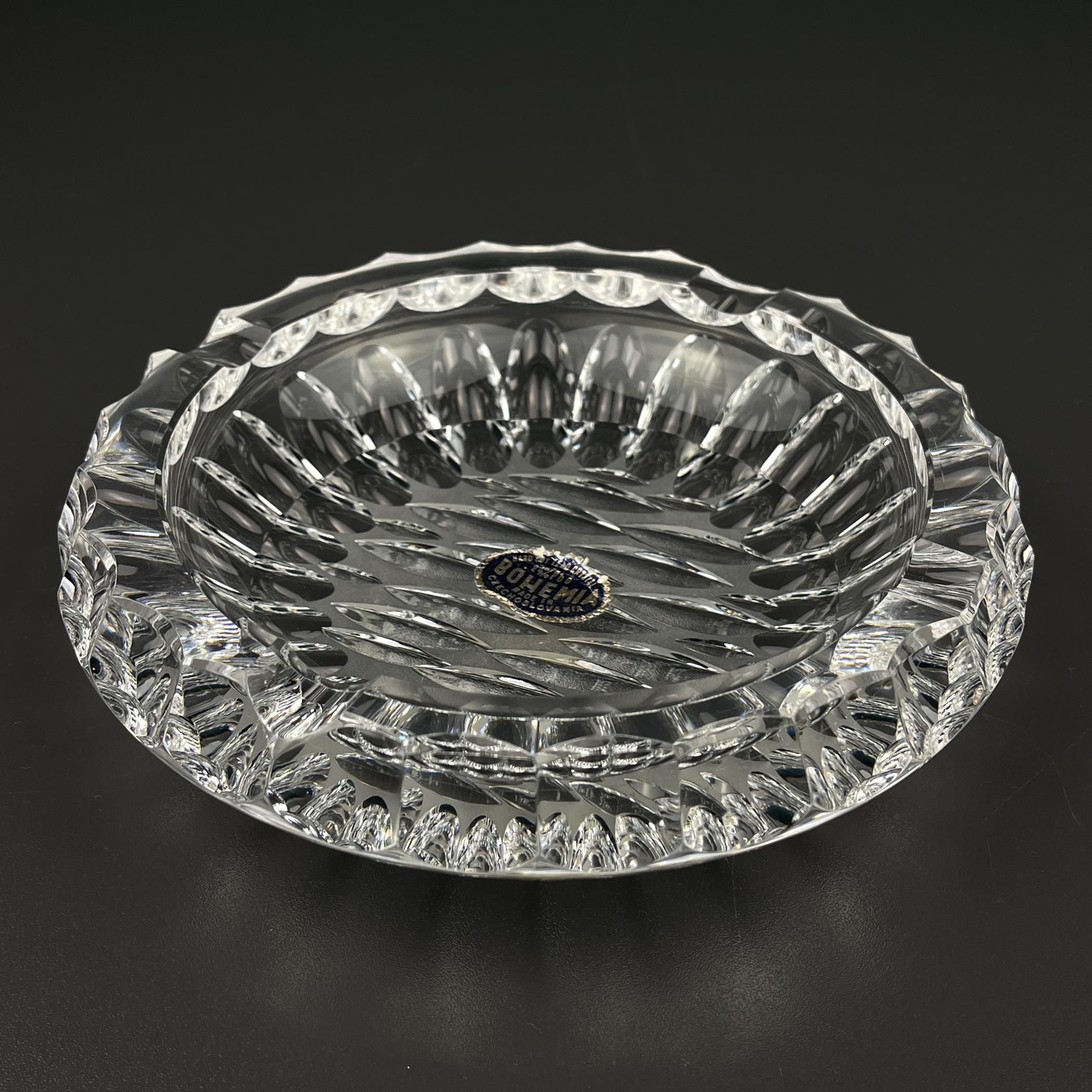 Posacenere vintage in vetro di Bohemia Crystal, Cecoslovacchia, anni '70 in vendita 6