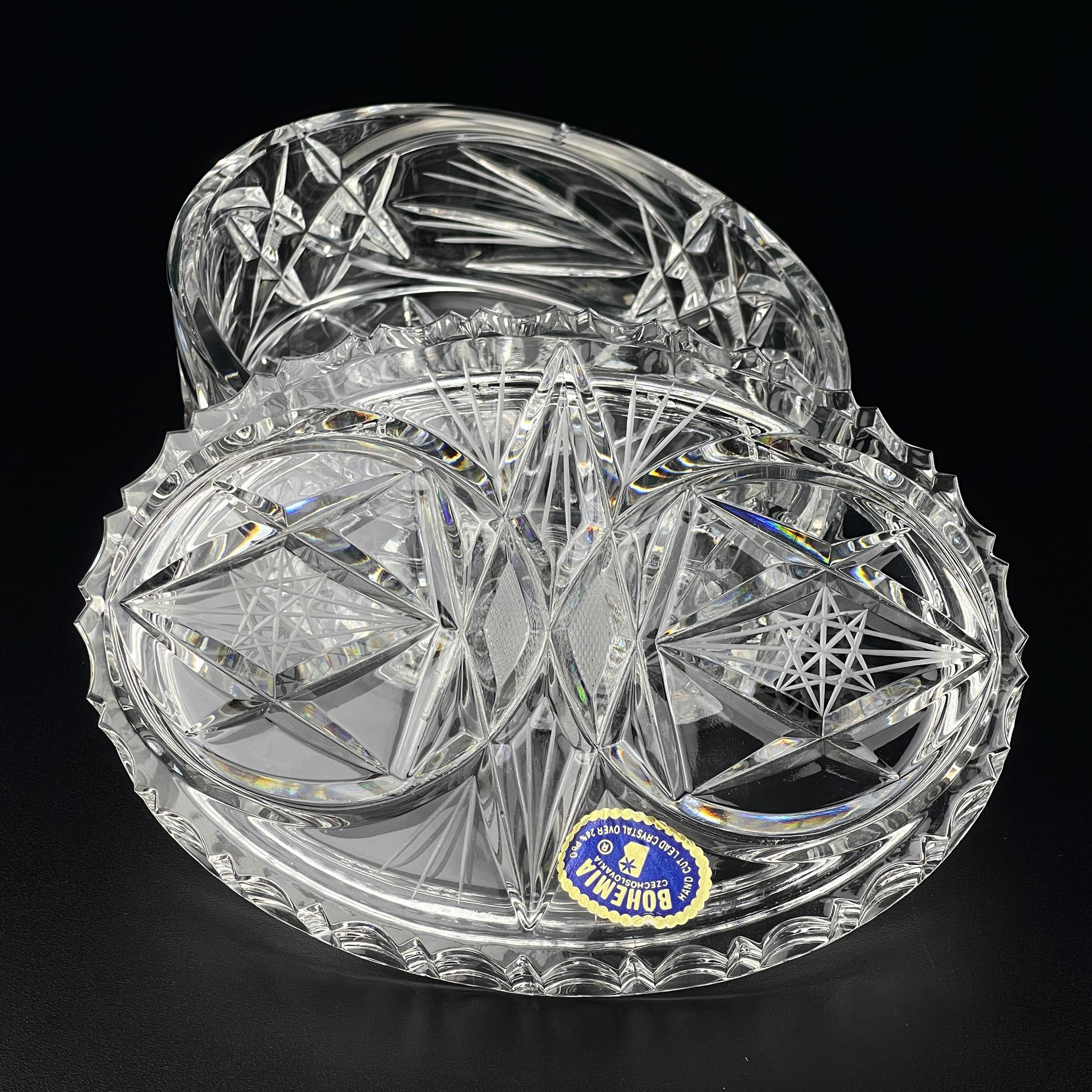 Ciotola per caramelle in vetro di Bohemia Crystal, Cecoslovacchia, 1970 in vendita 3