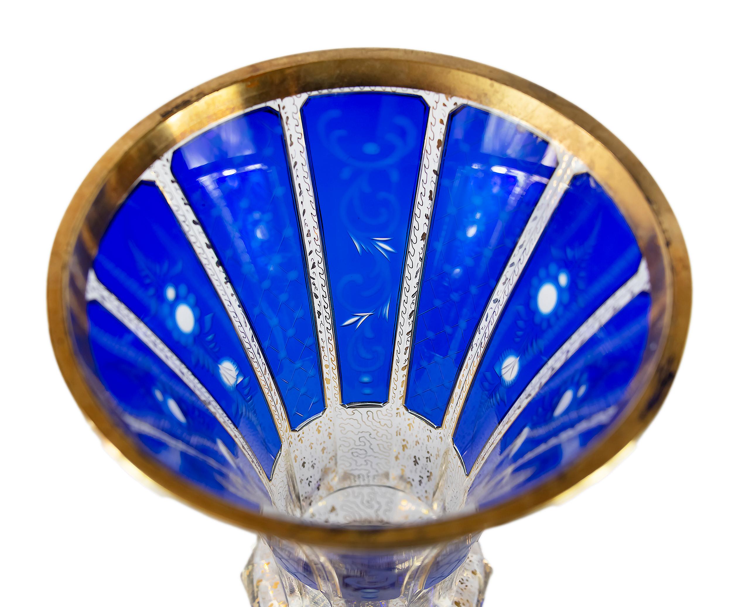 Mid-20th Century Vintage Bohemian Handmade Gilt Glass Vase For Sale