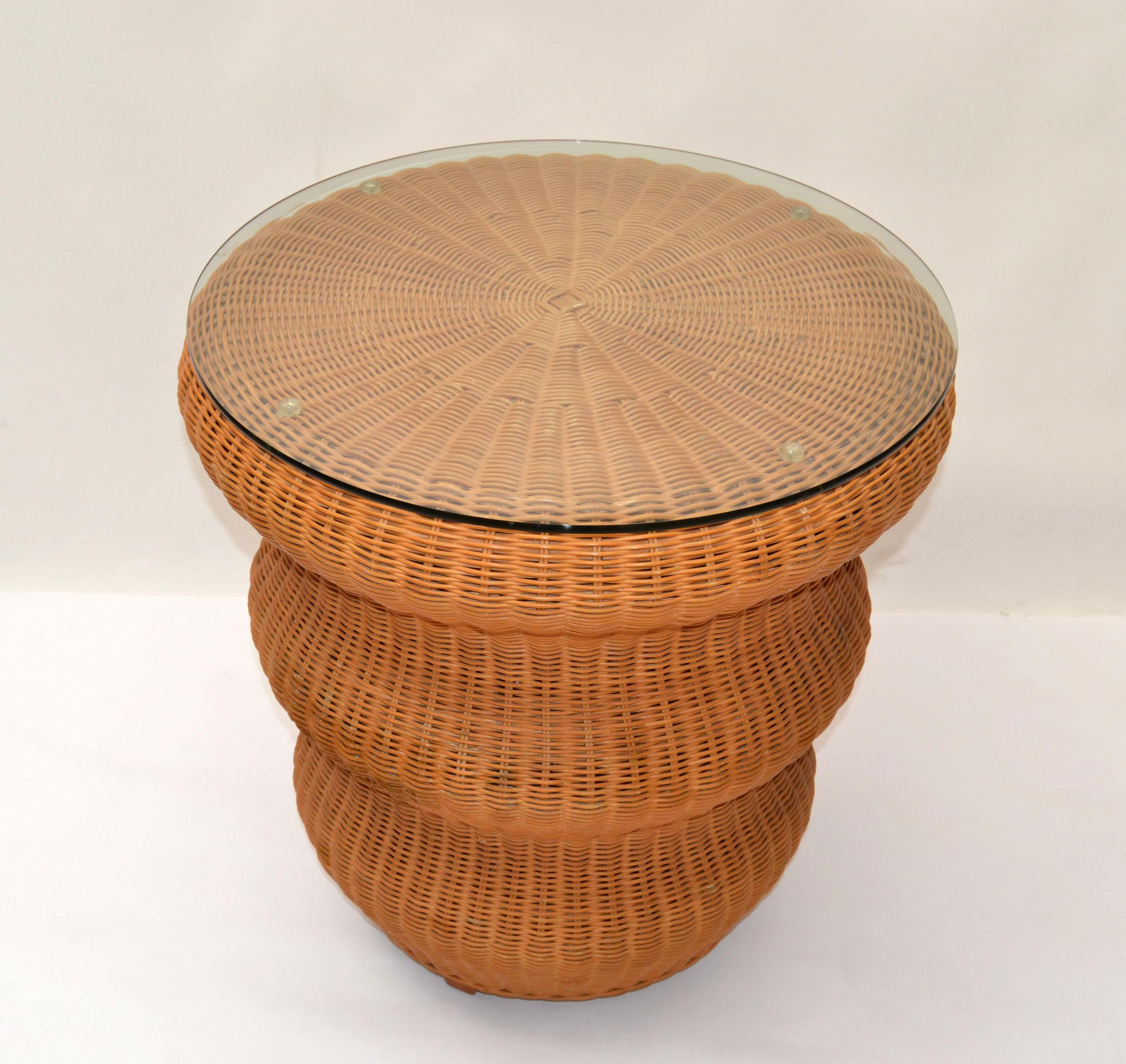 Vintage Bohemian Round Handwoven Rattan & Glass Mushroom Shaped Cocktail Table  In Good Condition For Sale In Miami, FL
