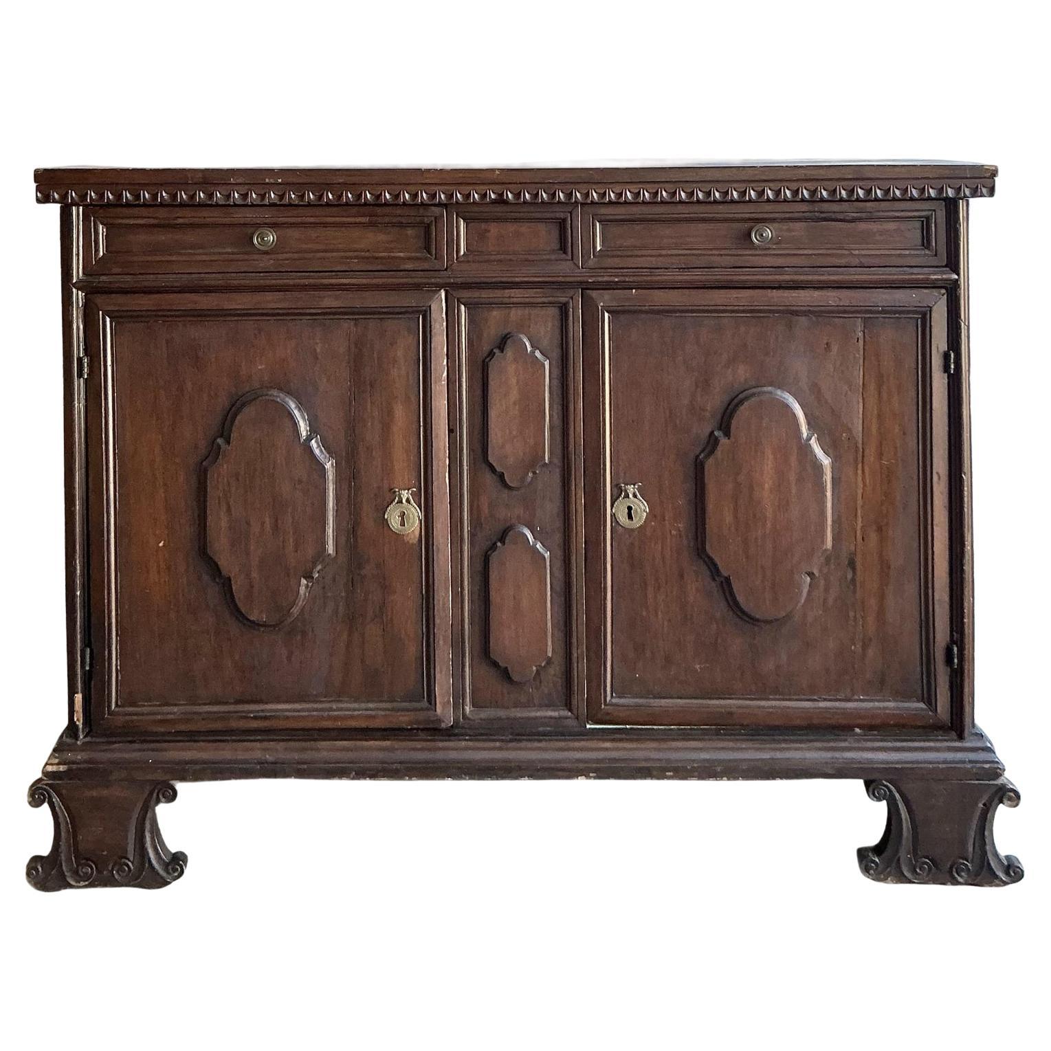 Buffet in noce toscano vintage Boho del 18° secolo