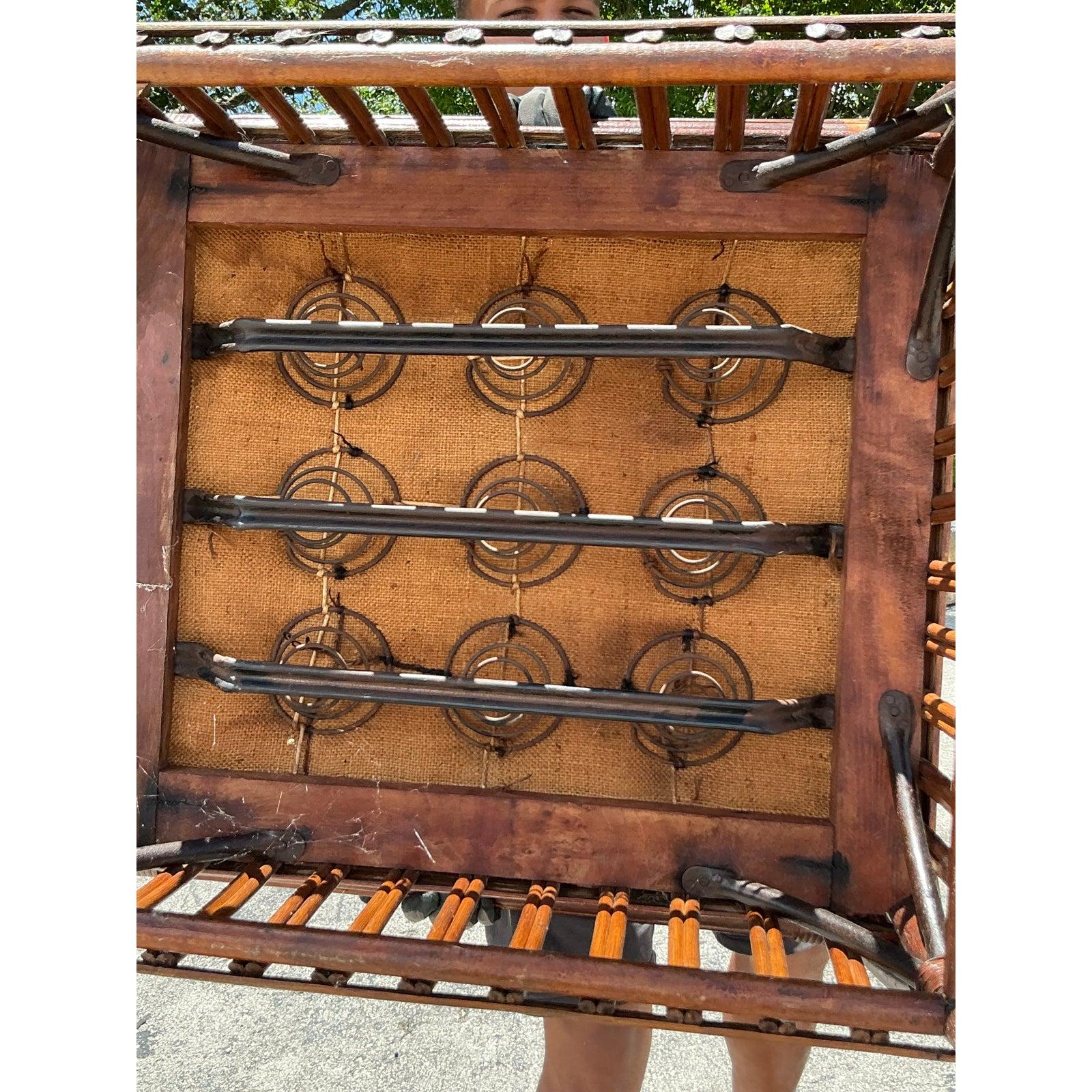 Metà XX secolo Sedie da salotto in rattan a bastone vintage Boho anni '30 - una coppia in vendita