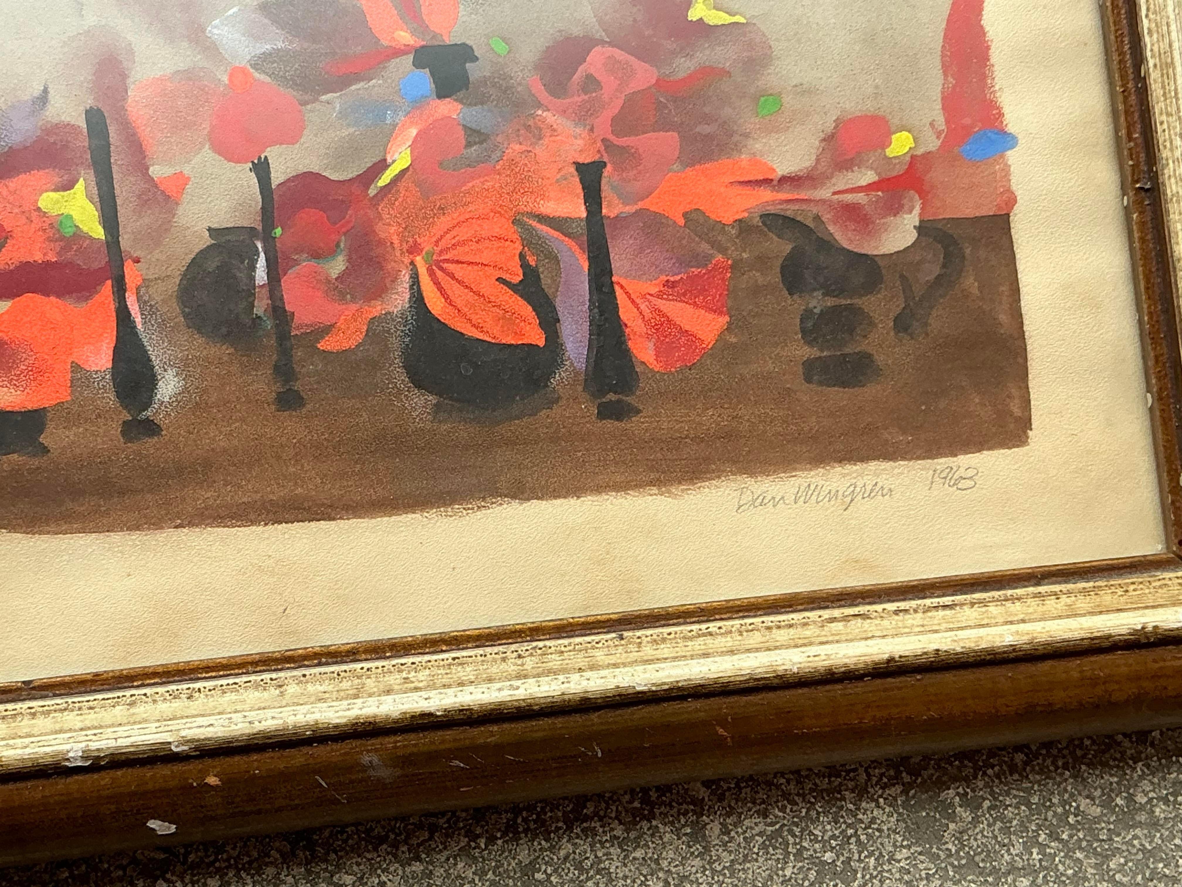 Verschönern Sie Ihren Raum mit dem zeitlosen Charme dieses Vintage Boho 1963 Still Life Öl auf Papier. Dieses Kunstwerk, das sich perfekt für ein amerikanisches Interieur eignet, zeigt ein wunderschönes, detailliertes Stillleben, das mit seinen
