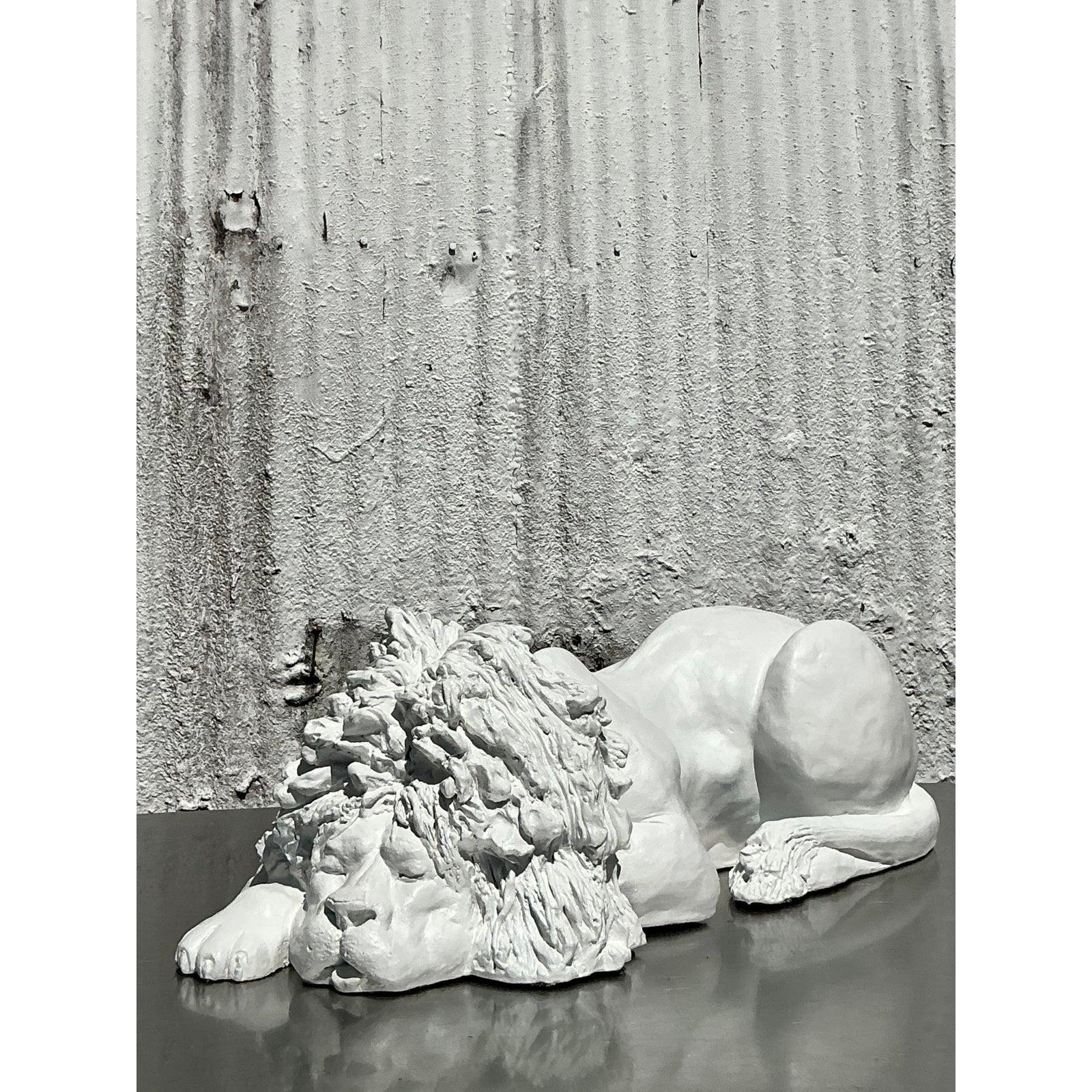 Fine XX secolo Vintage By 1974 Monumentale Jaru Leone in gesso in vendita