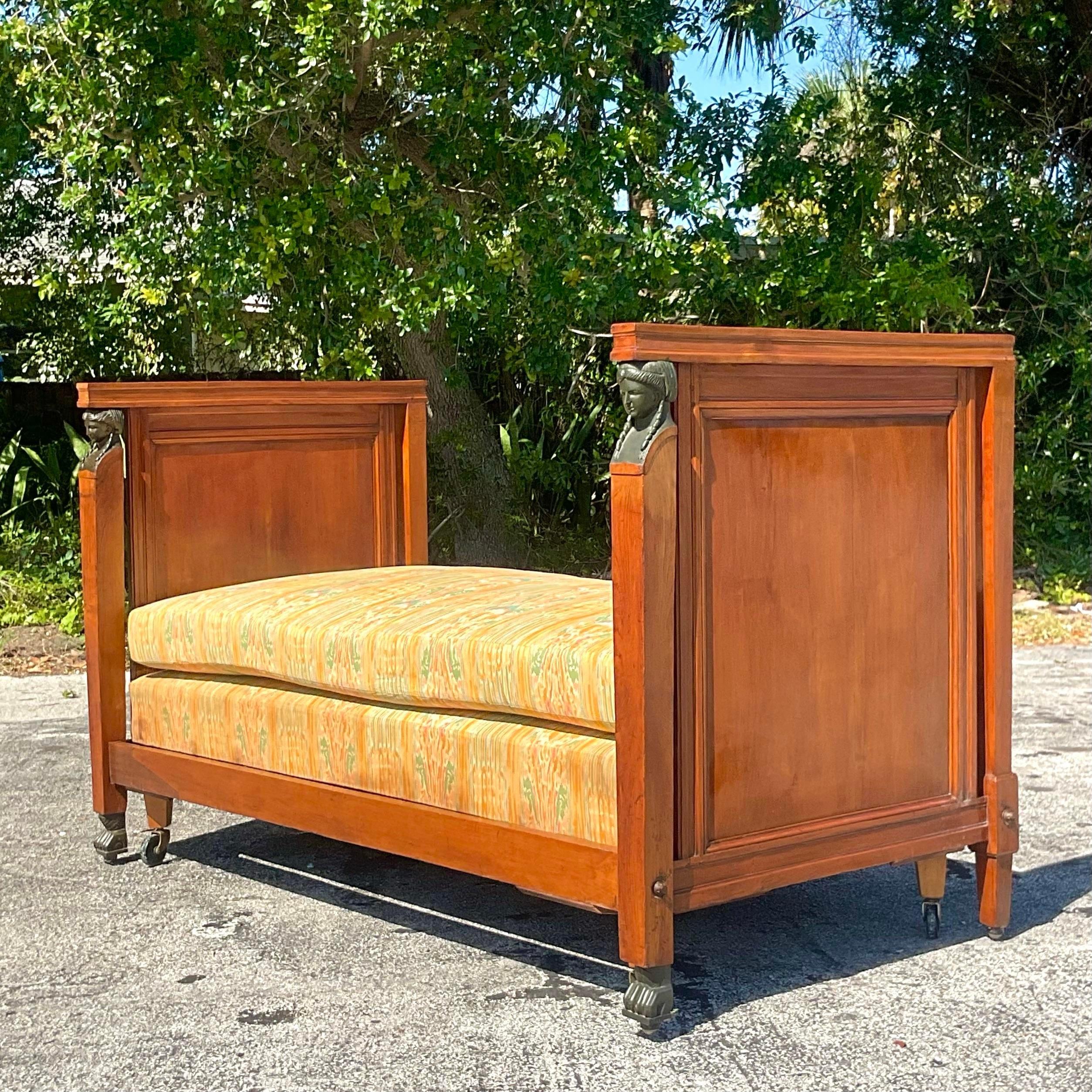 Vintage Boho 19th Century Austrian Walnut Biedermeier Trundle Bed For Sale 1