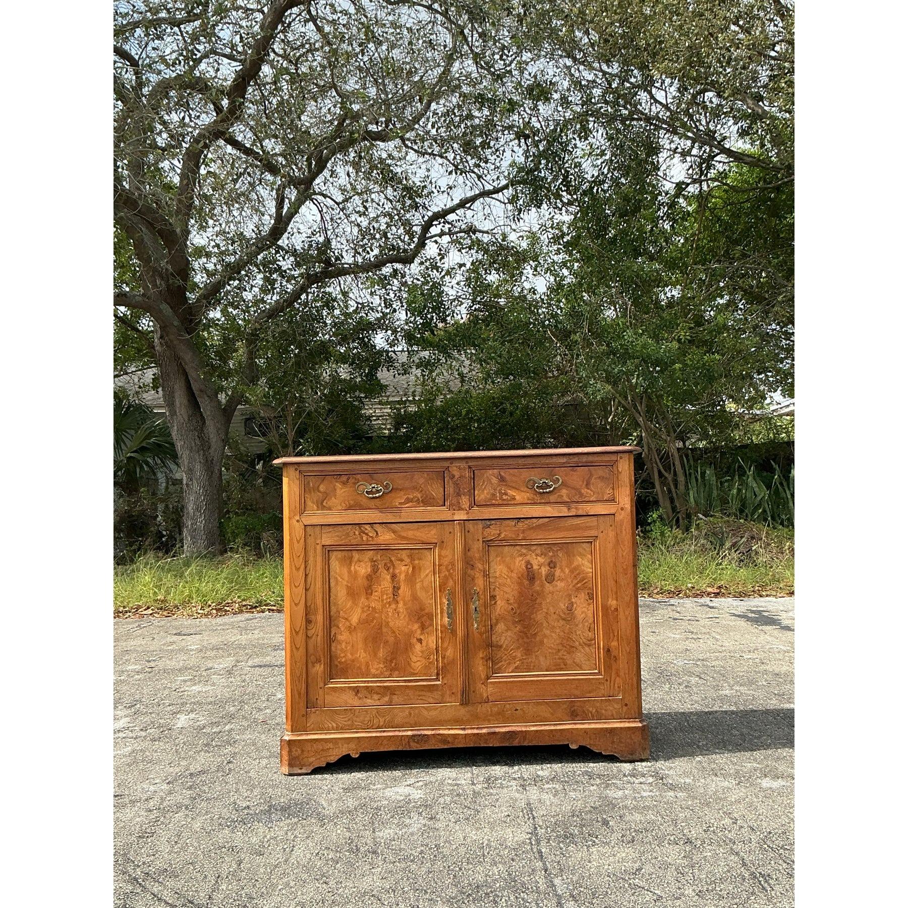 XX secolo Credenza in radica d'epoca Boho del XIX secolo in vendita