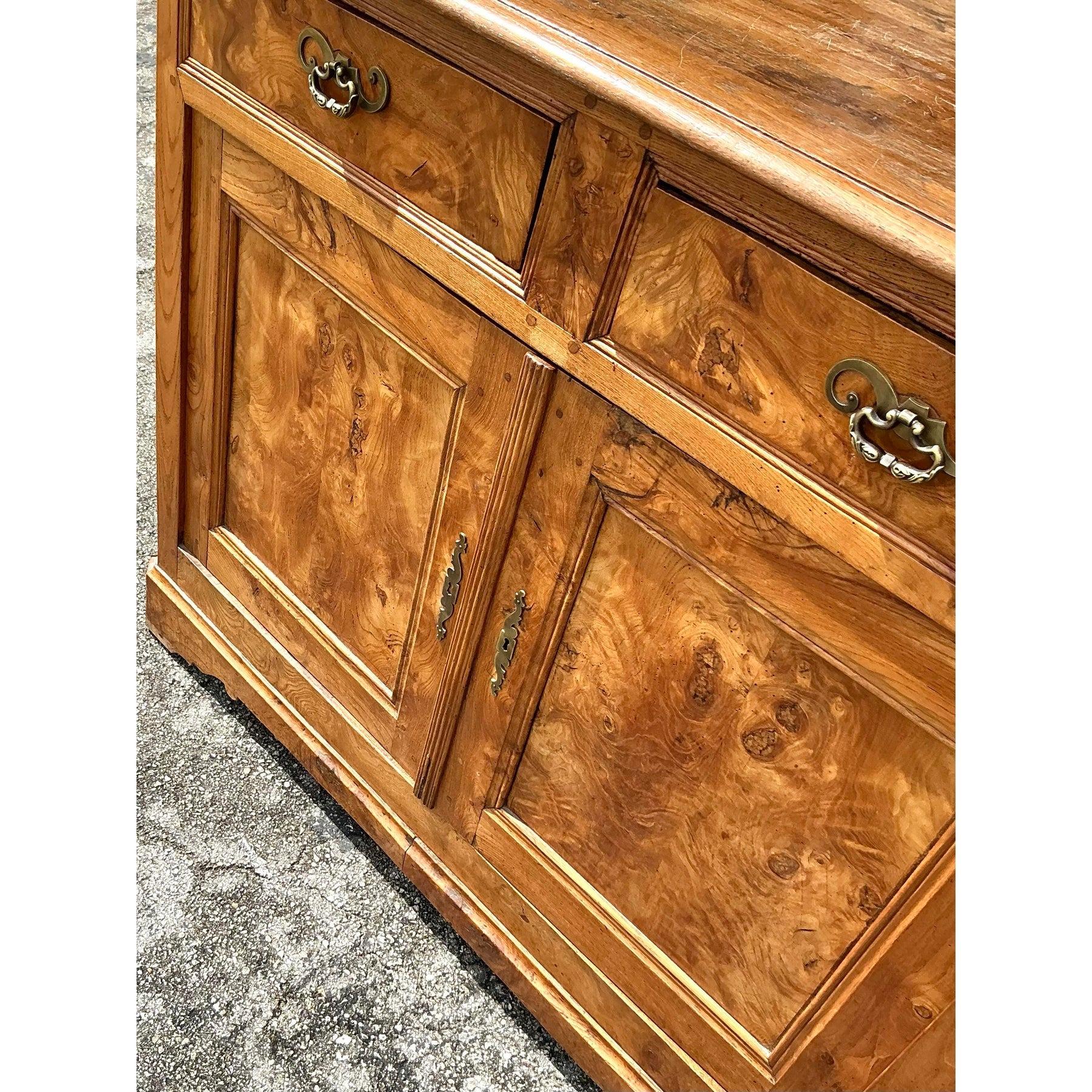 Ottone Credenza in radica d'epoca Boho del XIX secolo in vendita