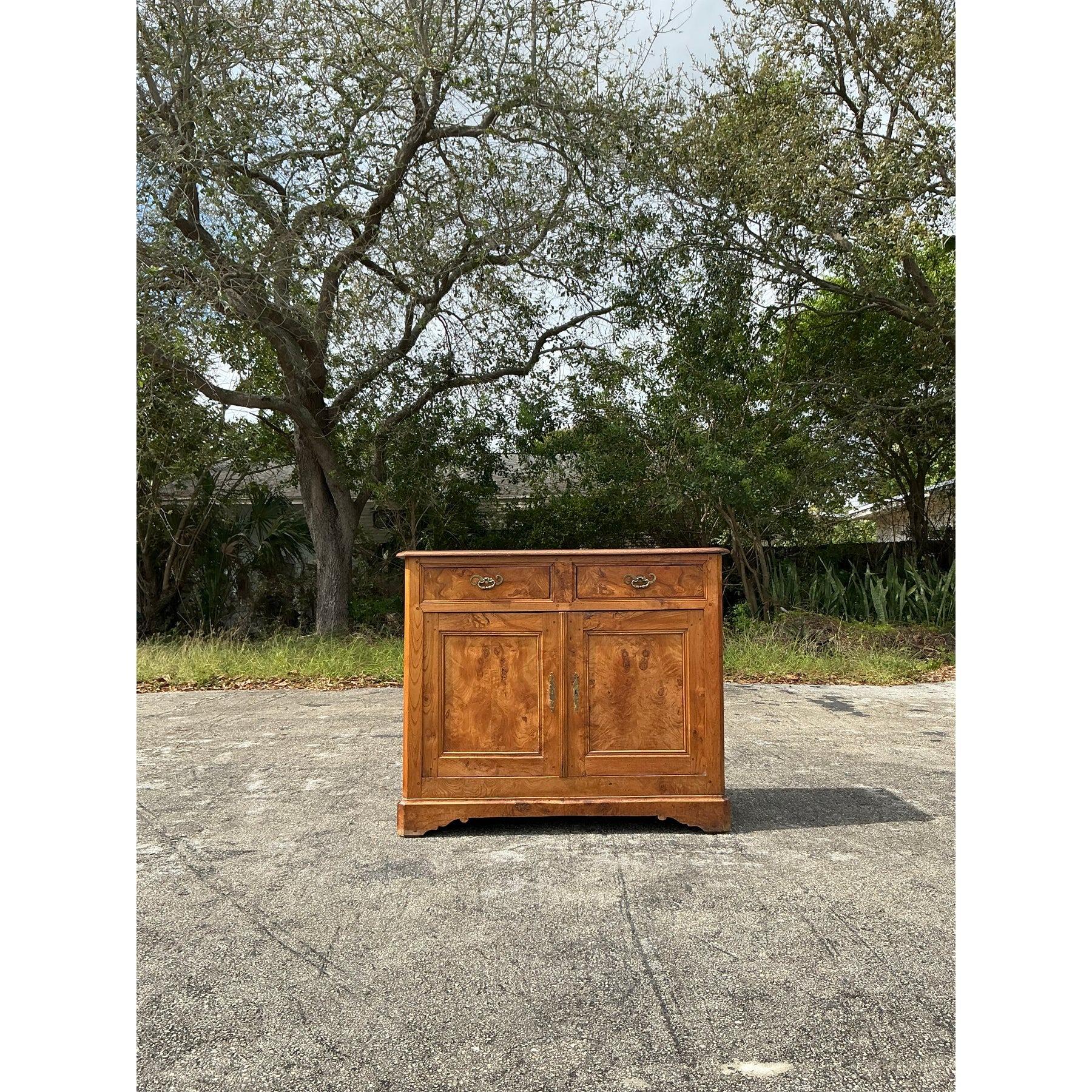 Credenza in radica d'epoca Boho del XIX secolo in vendita 3