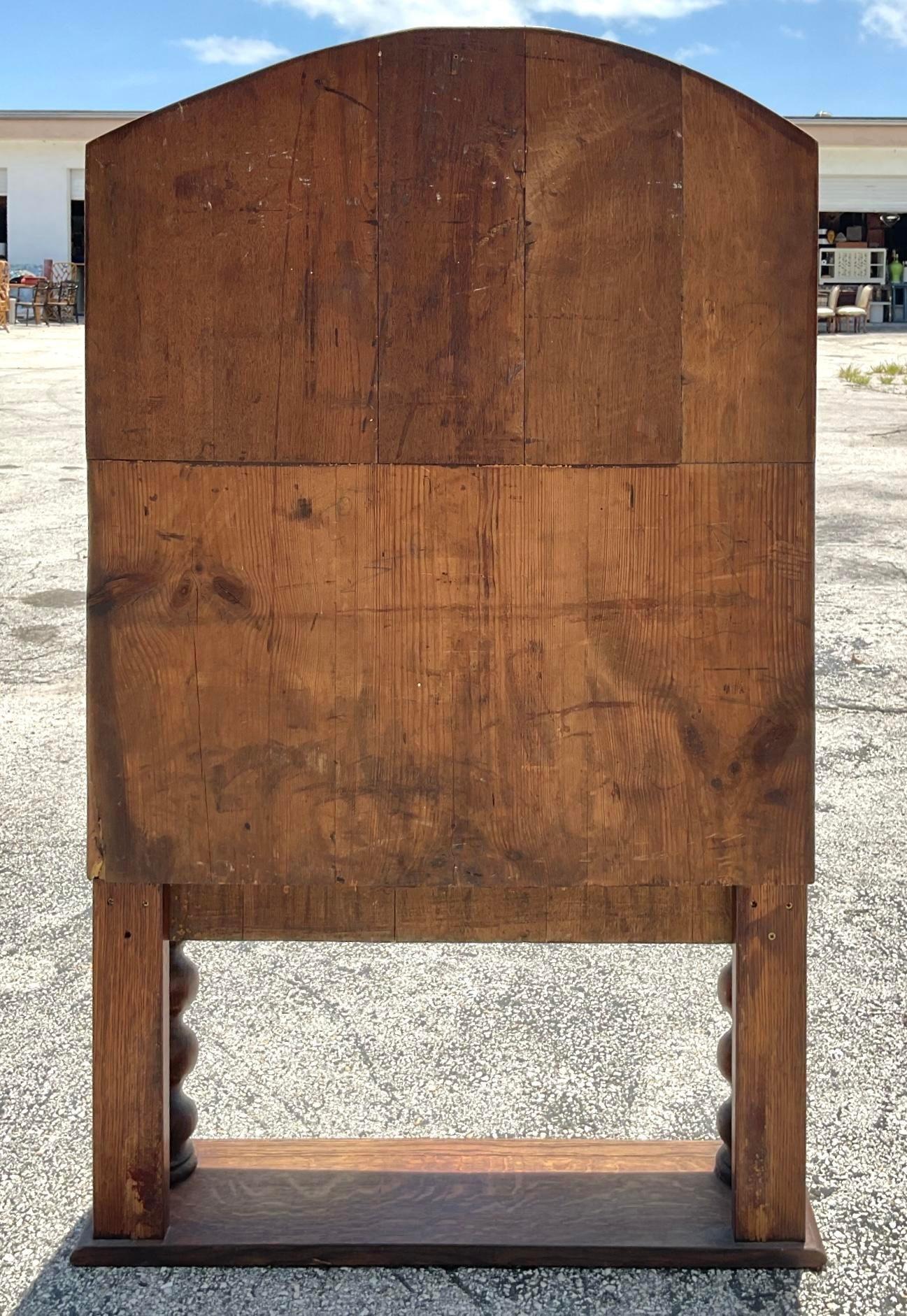 Americano Scultura da pavimento di santi intagliati del XIX secolo vintage Boho in vendita