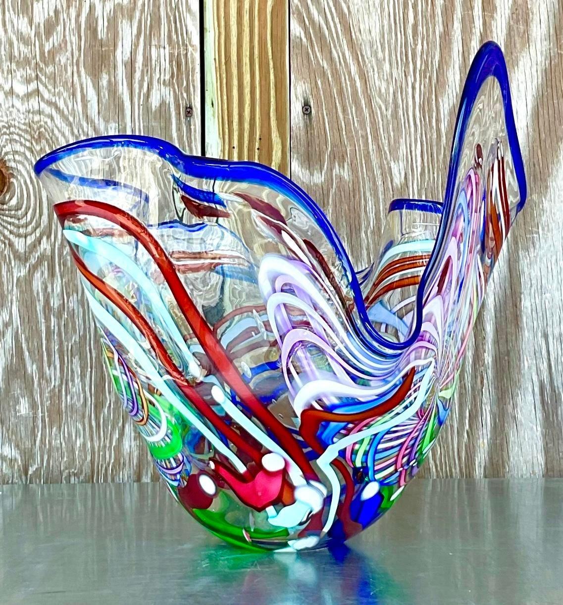 Cuenco ondulado de vidrio artístico Vintage Boho 2001 firmado Vidrio artístico en venta