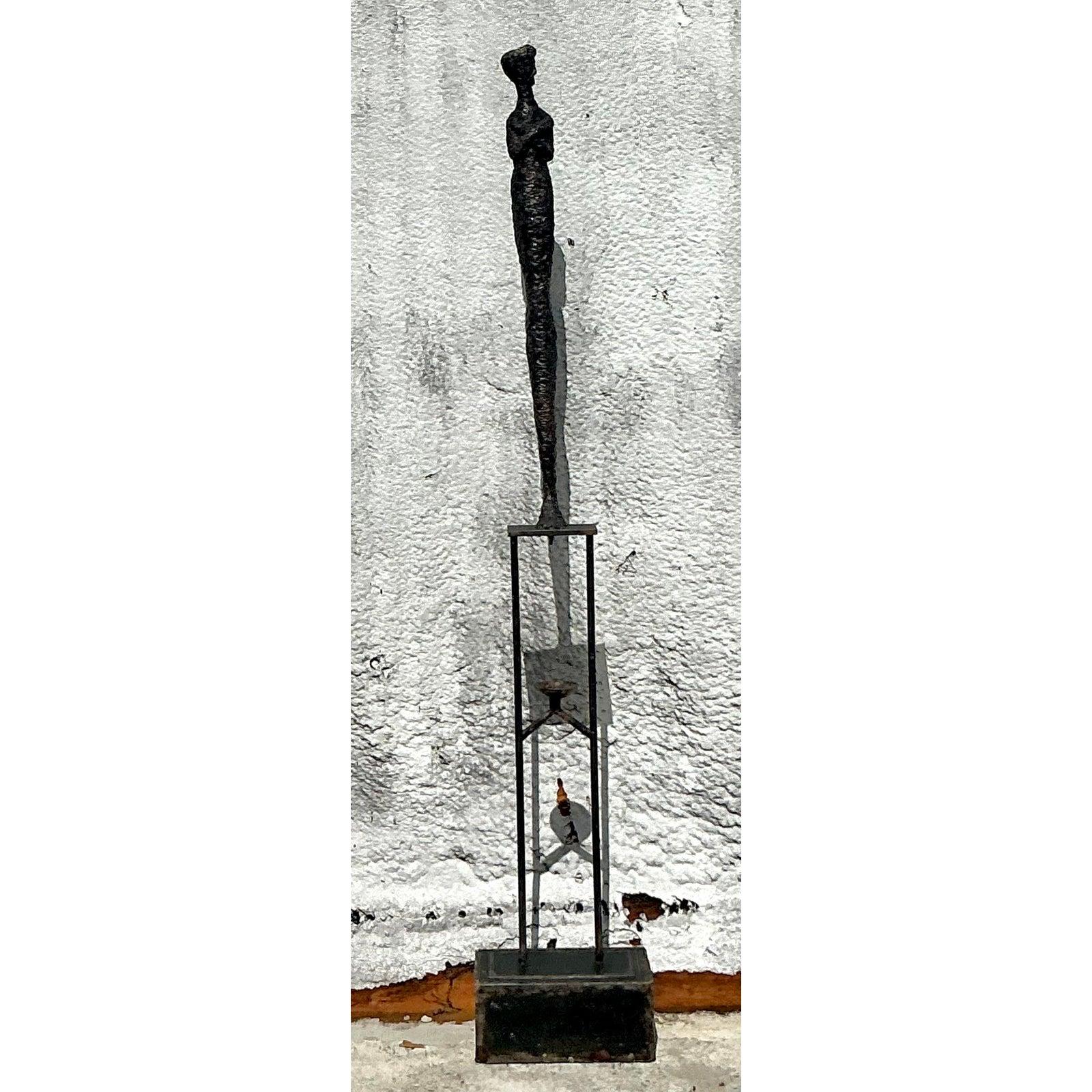Americano Scultura figurativa astratta vintage Boho di donna dopo Giacometti in vendita