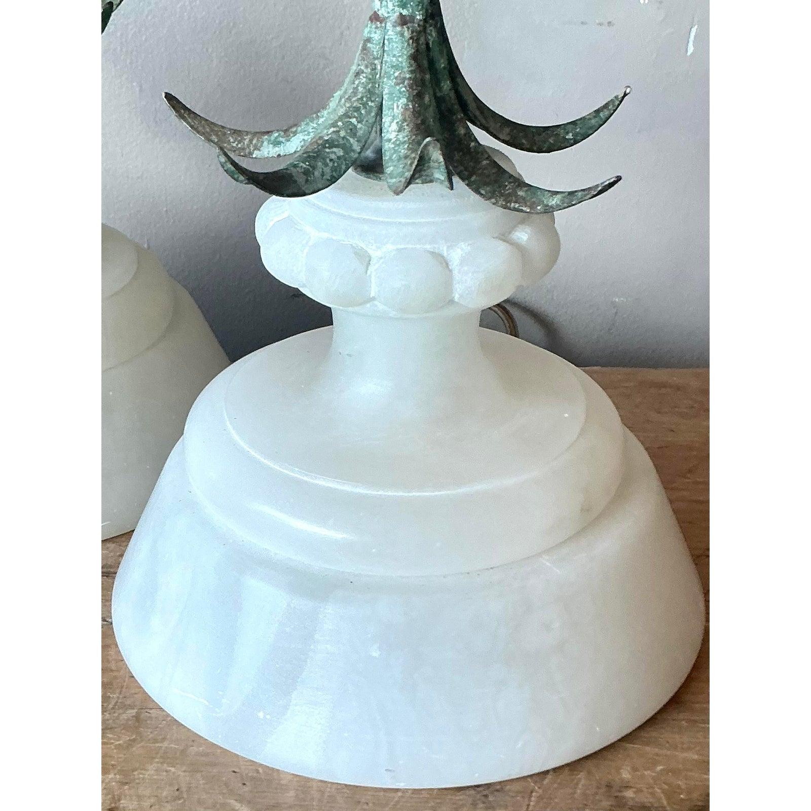 Lámparas Vintage Boho de Alabastro y Eucalipto Patinado - Pareja Regencia de Hollywood en venta