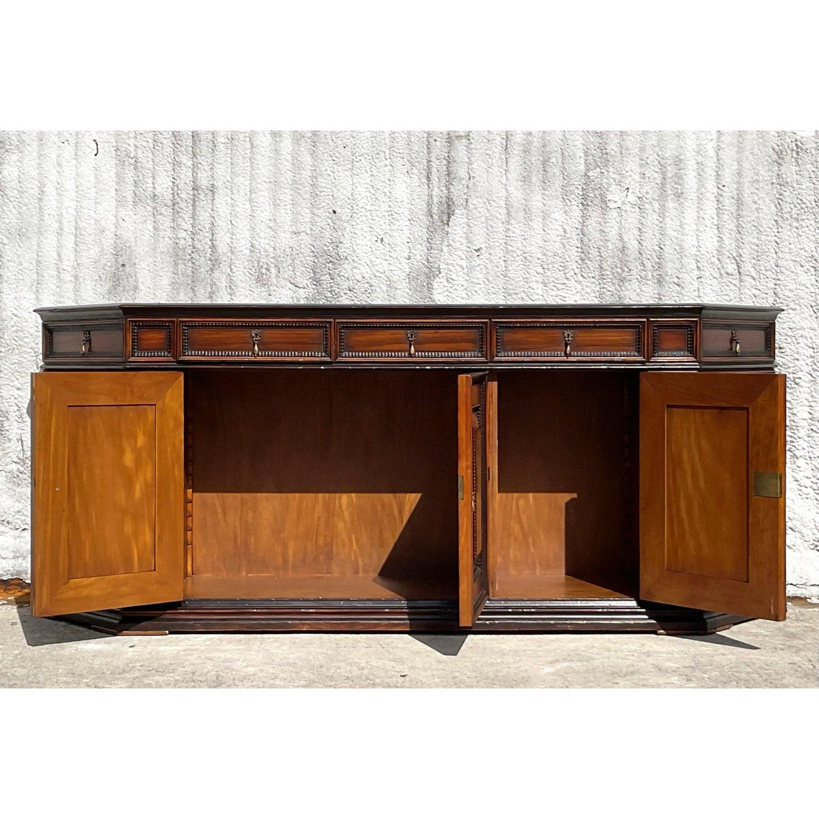 Vintage Boho Alphonso Marina Paneled Credenza in vendita 5
